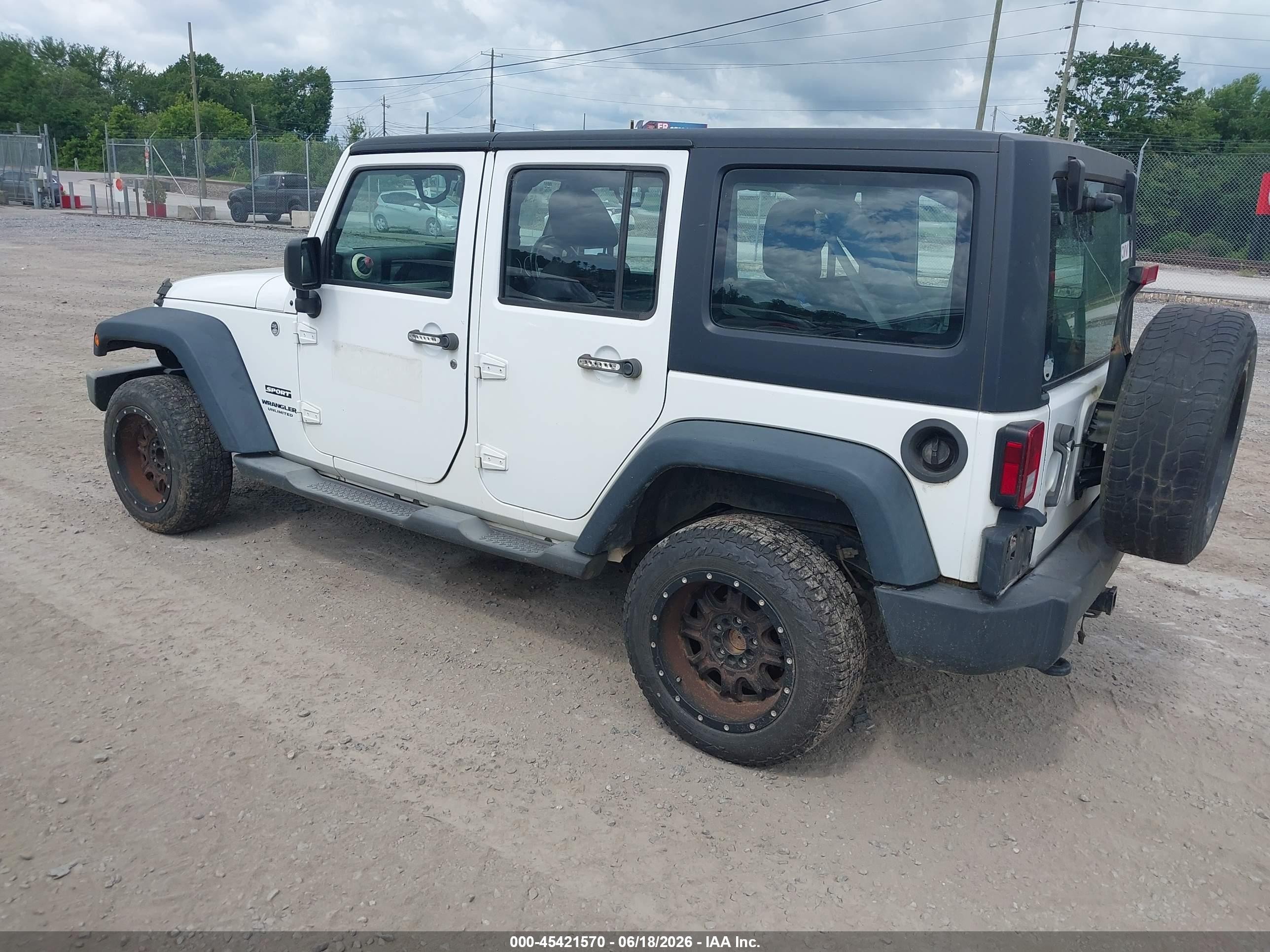 2015 Jeep Wrangler Unlimited Sport Rhd White vin: 1C4BJWKG9FL652061