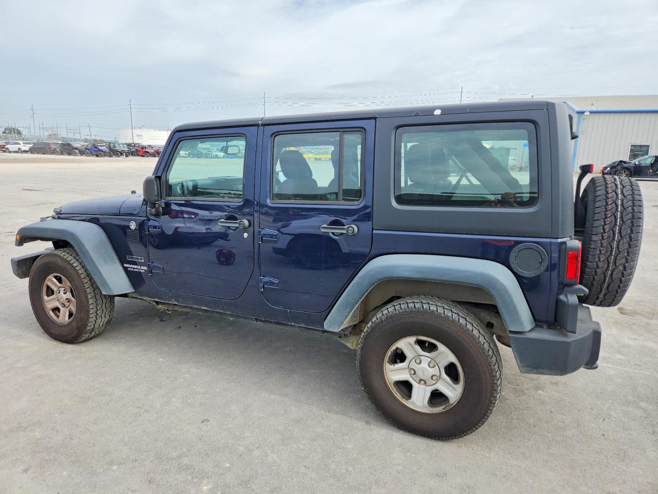 2013 Jeep Wrangler Unlimited Sport Blue vin: 1C4BJWKGXDL632737