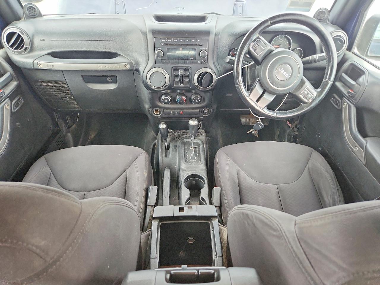2013 Jeep Wrangler Unlimited Sport Blue vin: 1C4BJWKGXDL632737