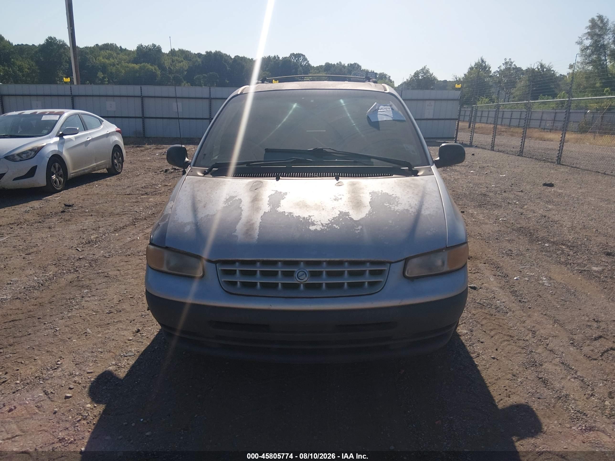 2000 Chrysler Grand Voyager Se Silver vin: 1C4GJ44G0YB700076