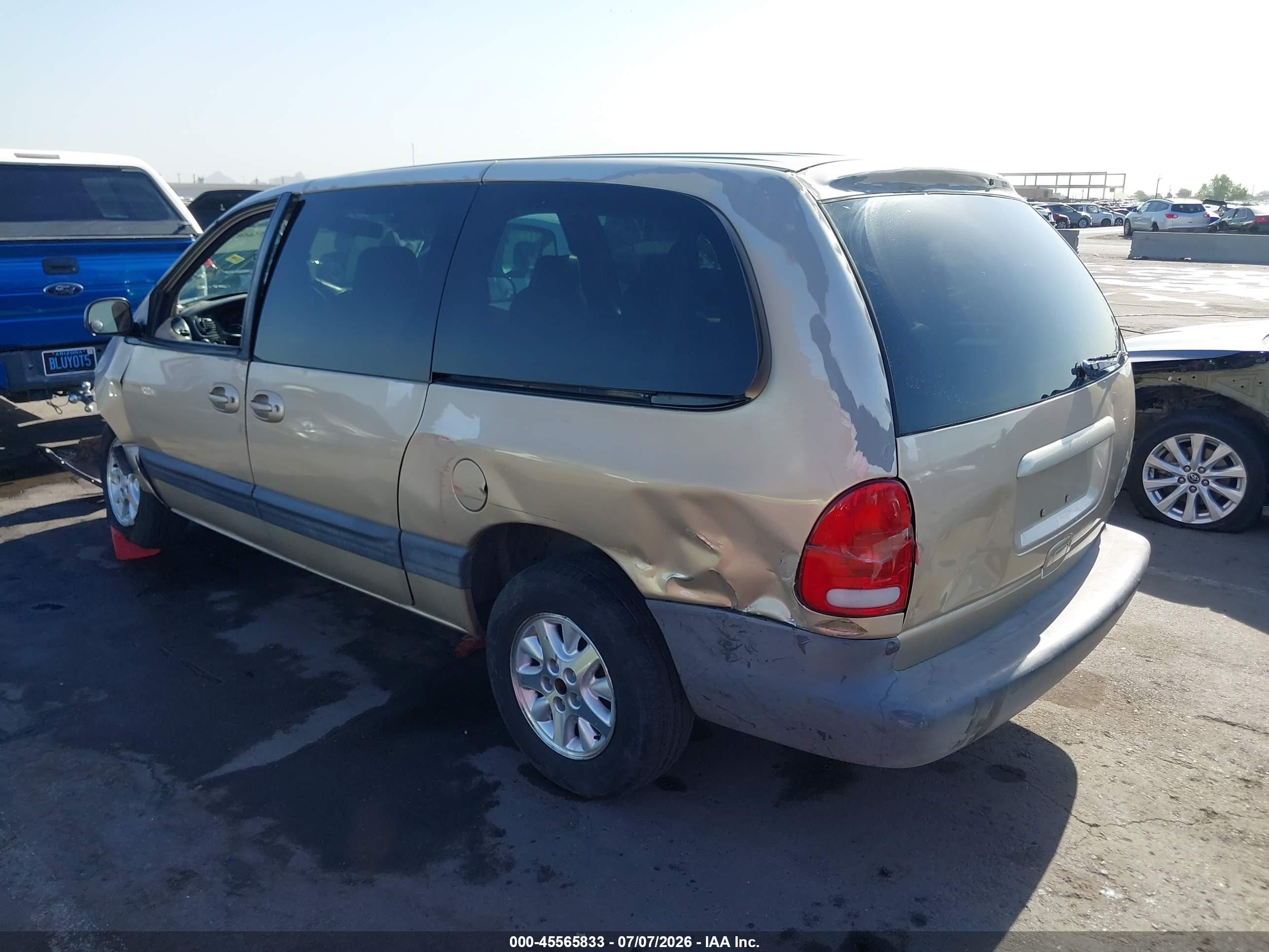 2000 Chrysler Grand Voyager Se Gold vin: 1C4GJ44G9YB787718