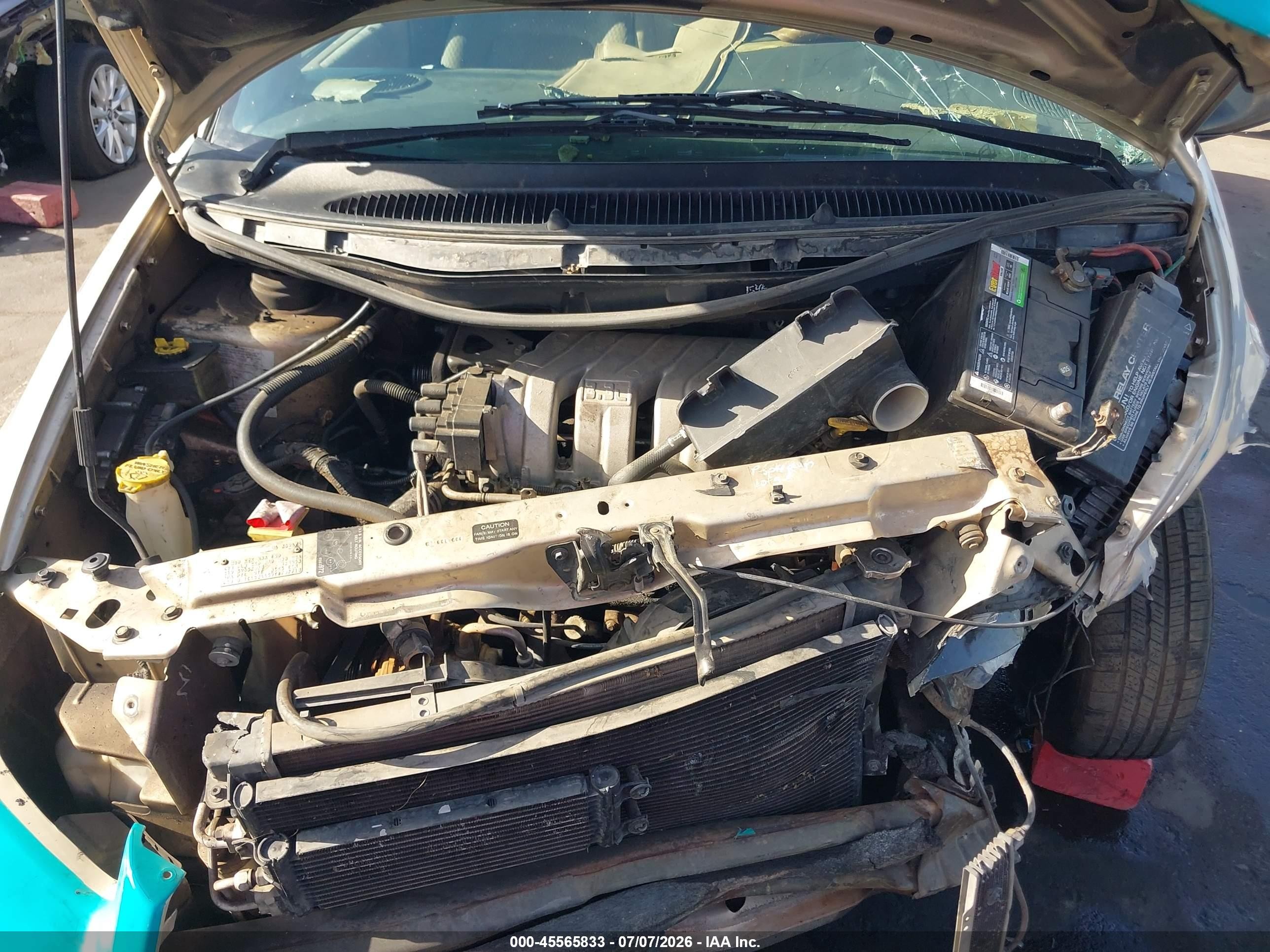 2000 Chrysler Grand Voyager Se Gold vin: 1C4GJ44G9YB787718