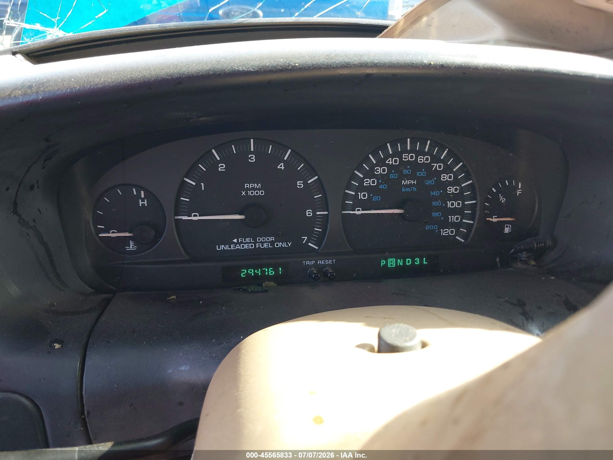 2000 Chrysler Grand Voyager Se Gold vin: 1C4GJ44G9YB787718