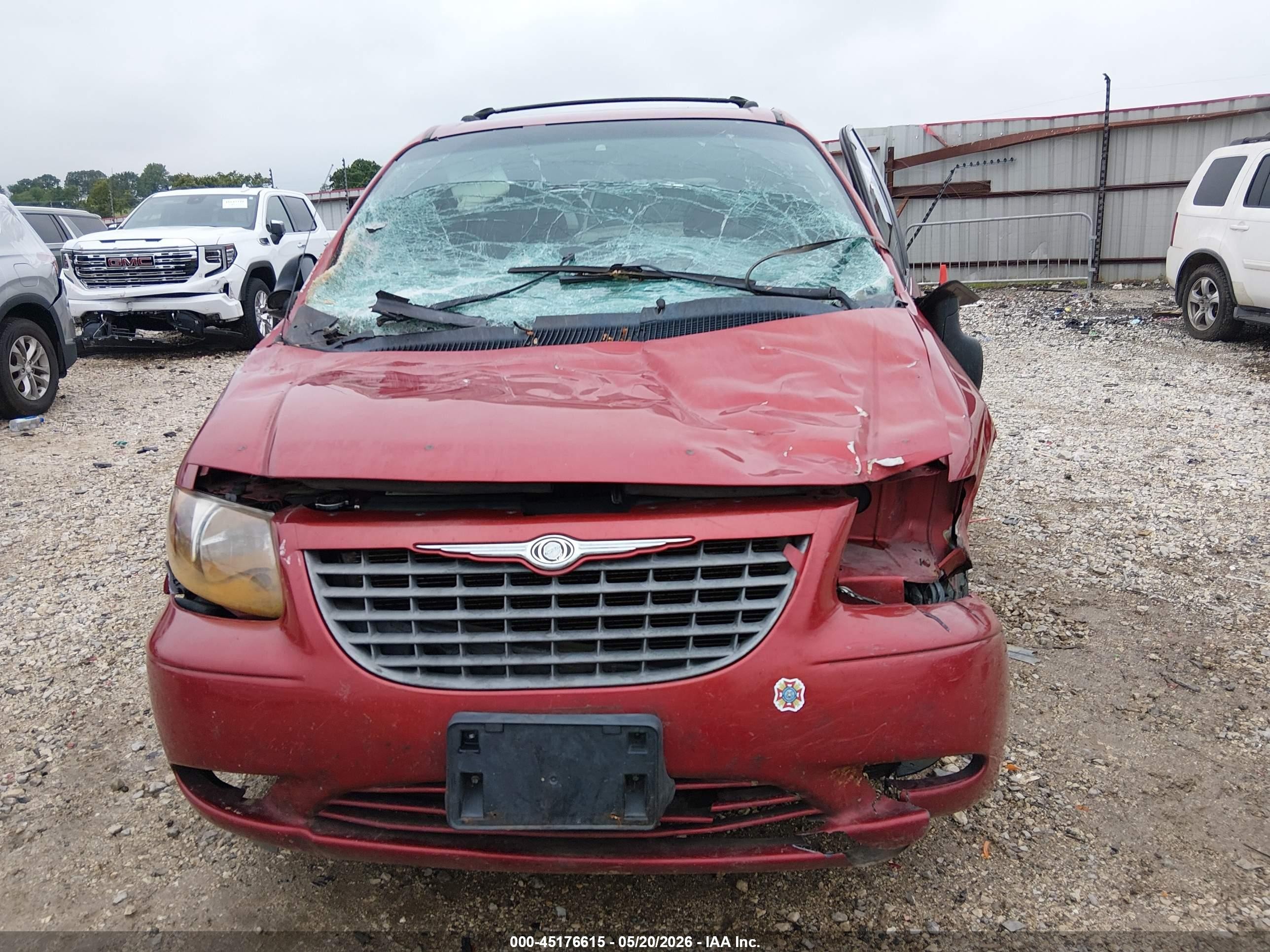 2001 Chrysler Voyager Lx Maroon vin: 1C4GJ45321B144080