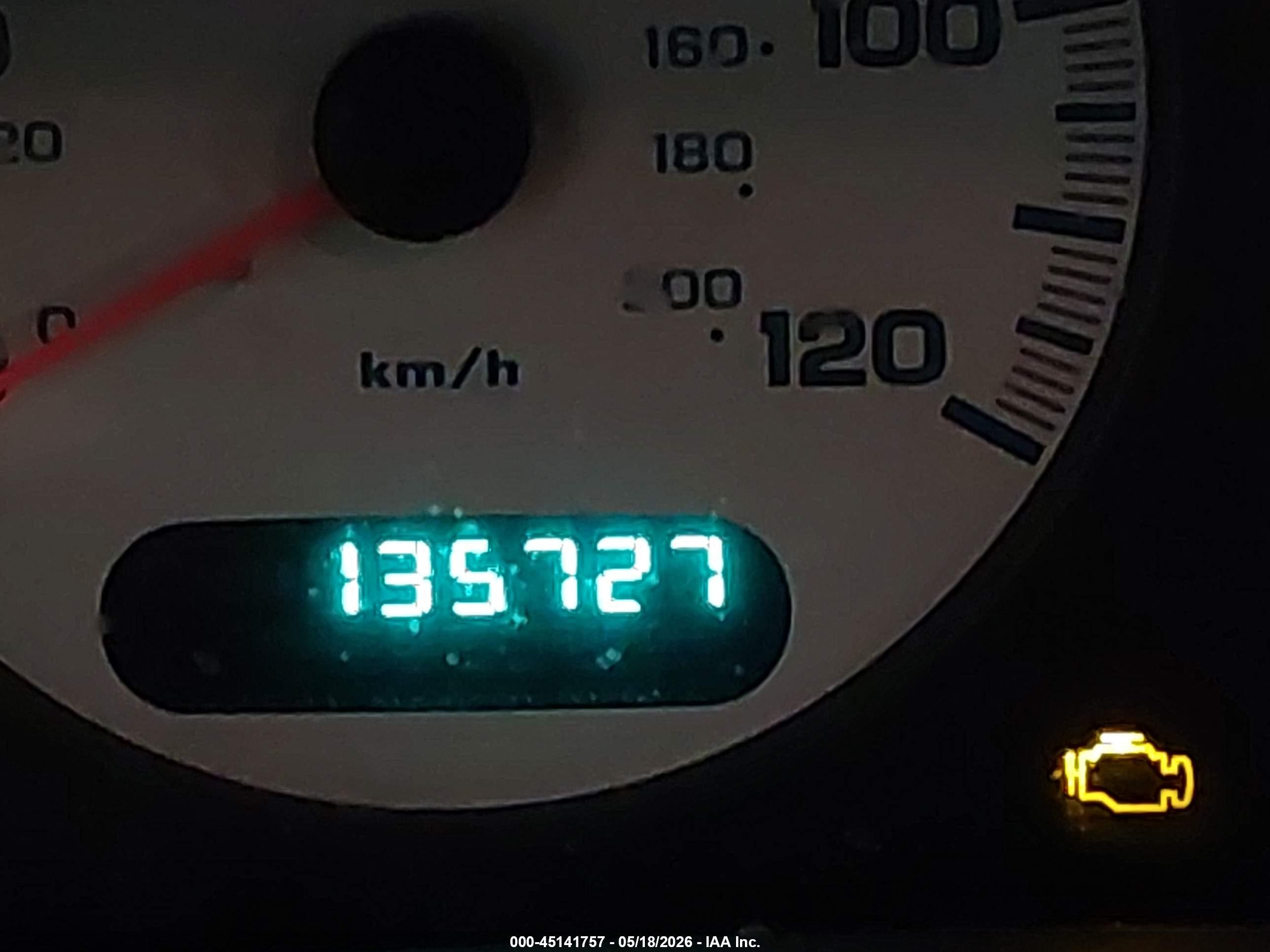 2003 Chrysler Voyager Lx Red vin: 1C4GJ45343B115568