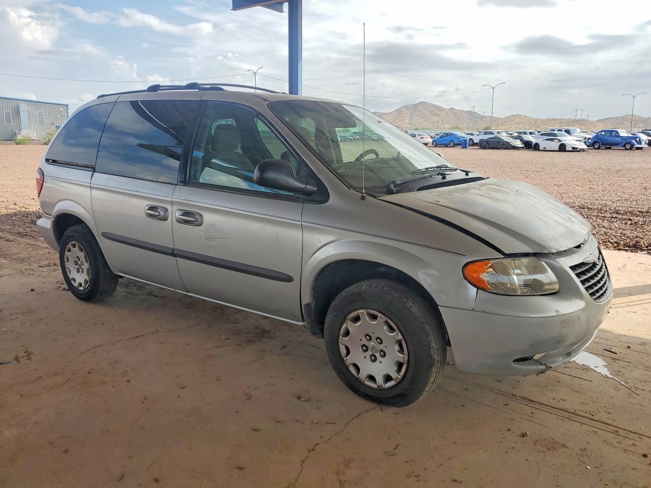 2003 Chrysler Voyager Lx Silver vin: 1C4GJ45343B268581