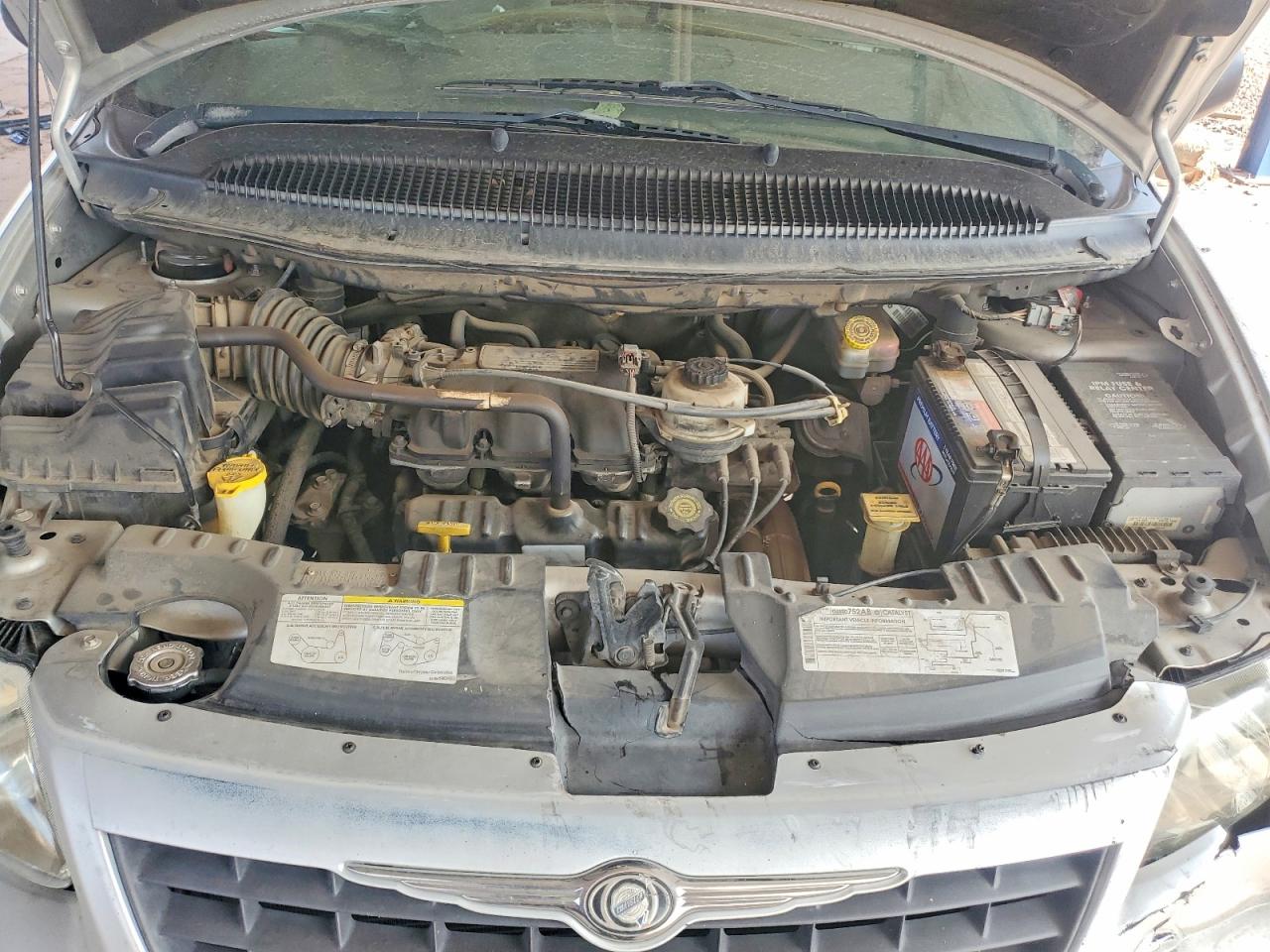 2003 Chrysler Voyager Lx Silver vin: 1C4GJ45343B268581