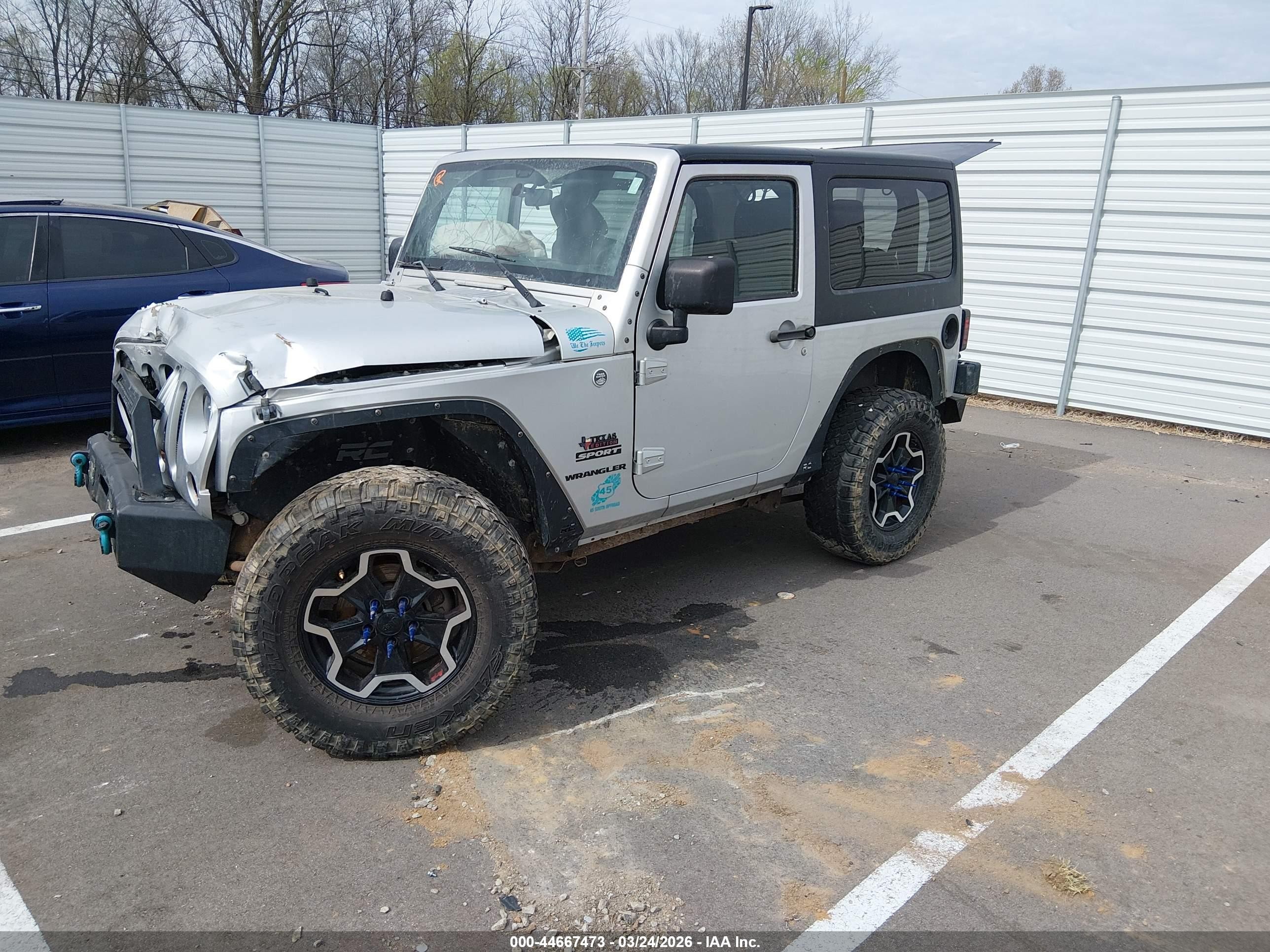 2012 Jeep Wrangler Sport Silver vin: 1C4GJWAG3CL109176