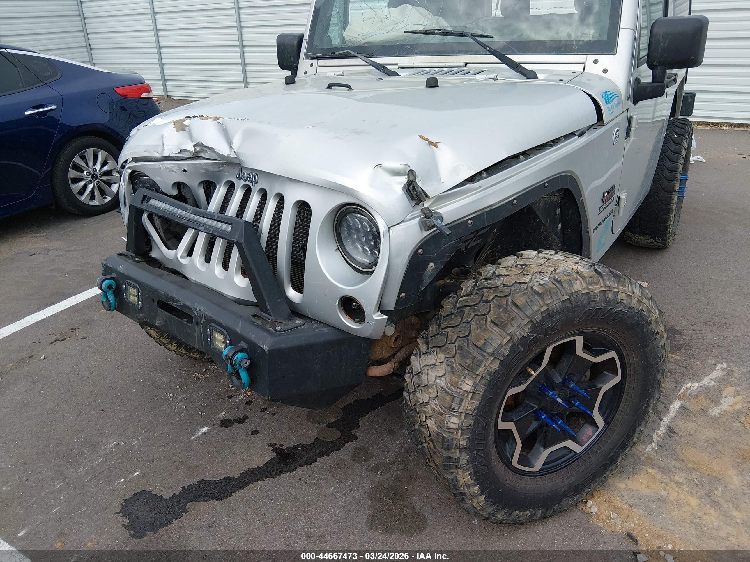 2012 Jeep Wrangler Sport Silver vin: 1C4GJWAG3CL109176