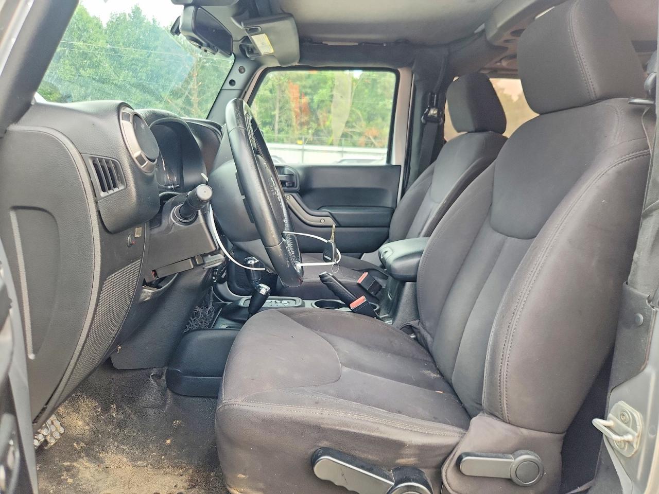 2013 Jeep Wrangler Sport Gray vin: 1C4GJWAG5DL681772