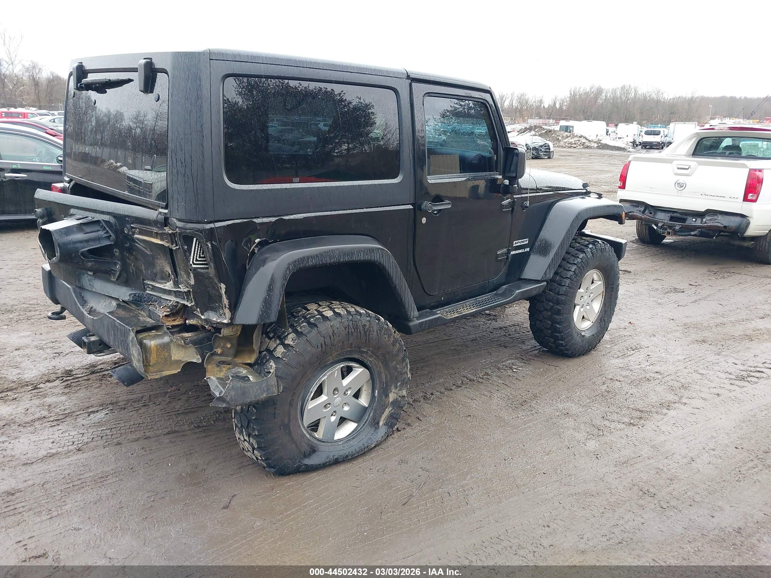 2013 Jeep Wrangler Sport Black vin: 1C4GJWAG7DL623971