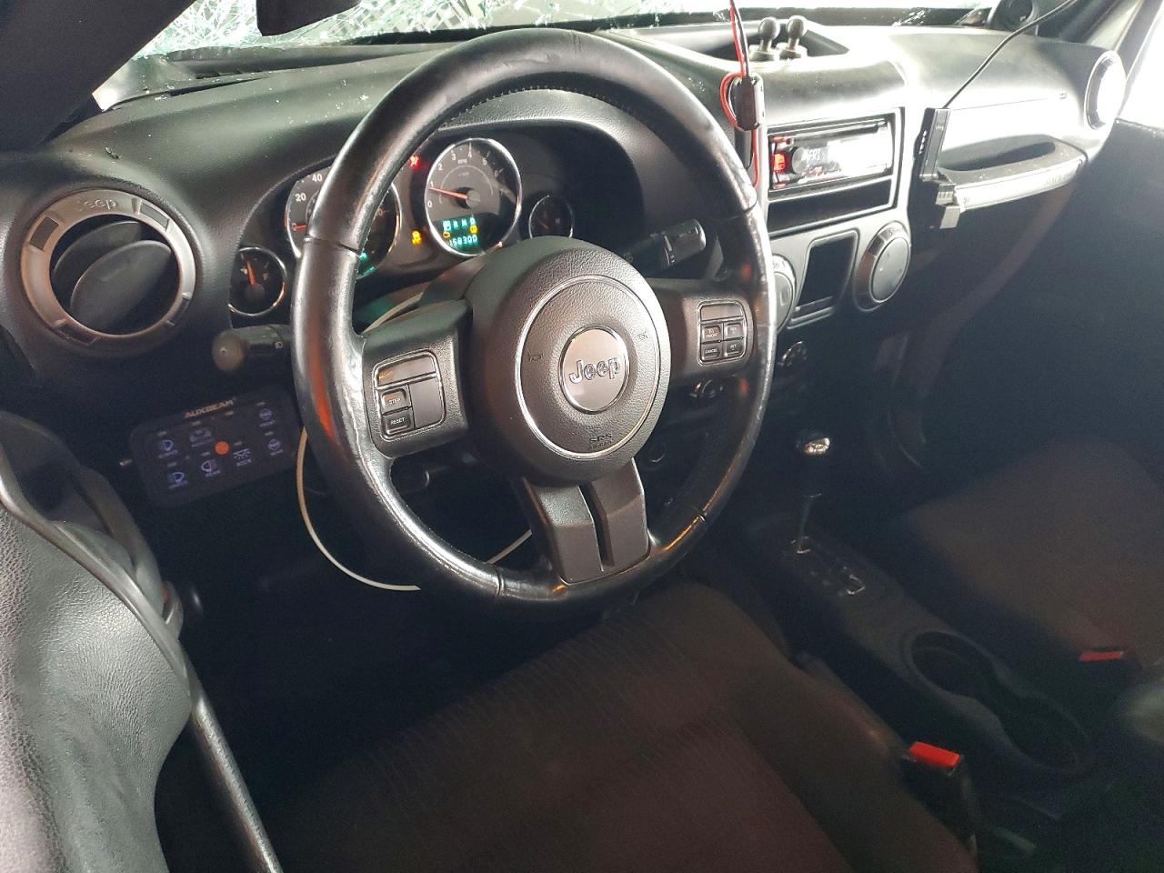 2012 Jeep Wrangler Sport Silver vin: 1C4GJWAG8CL109187