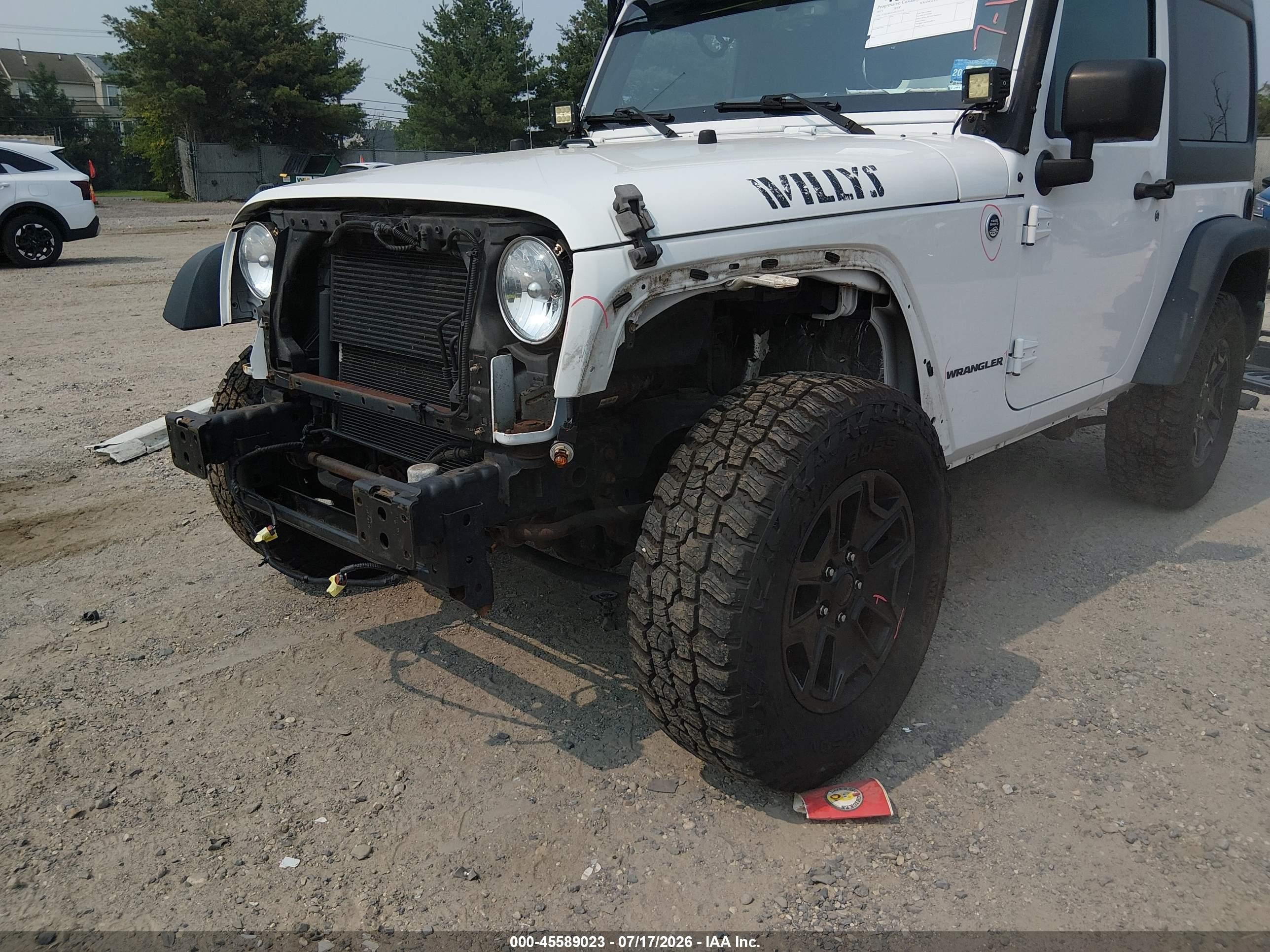 2015 Jeep Wrangler Willys Wheeler Белый vin: 1C4GJWAG9FL757478