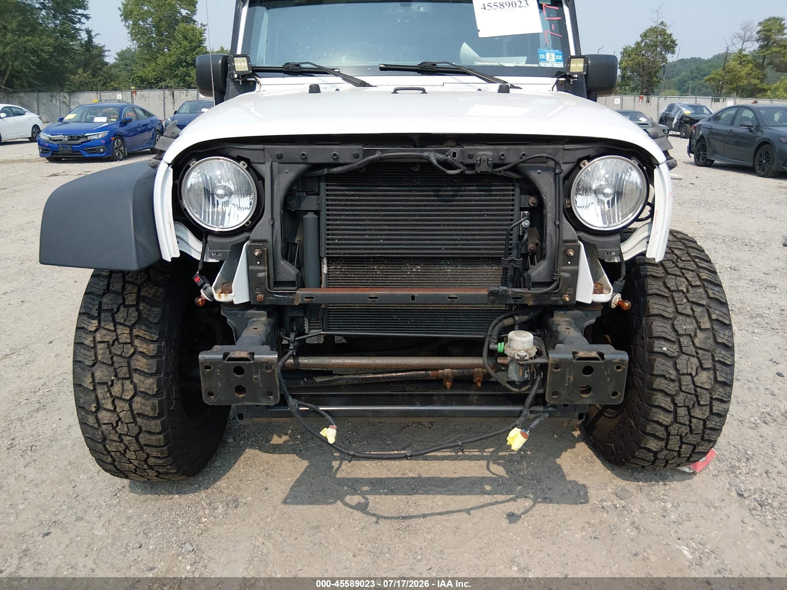 2015 Jeep Wrangler Willys Wheeler Белый vin: 1C4GJWAG9FL757478