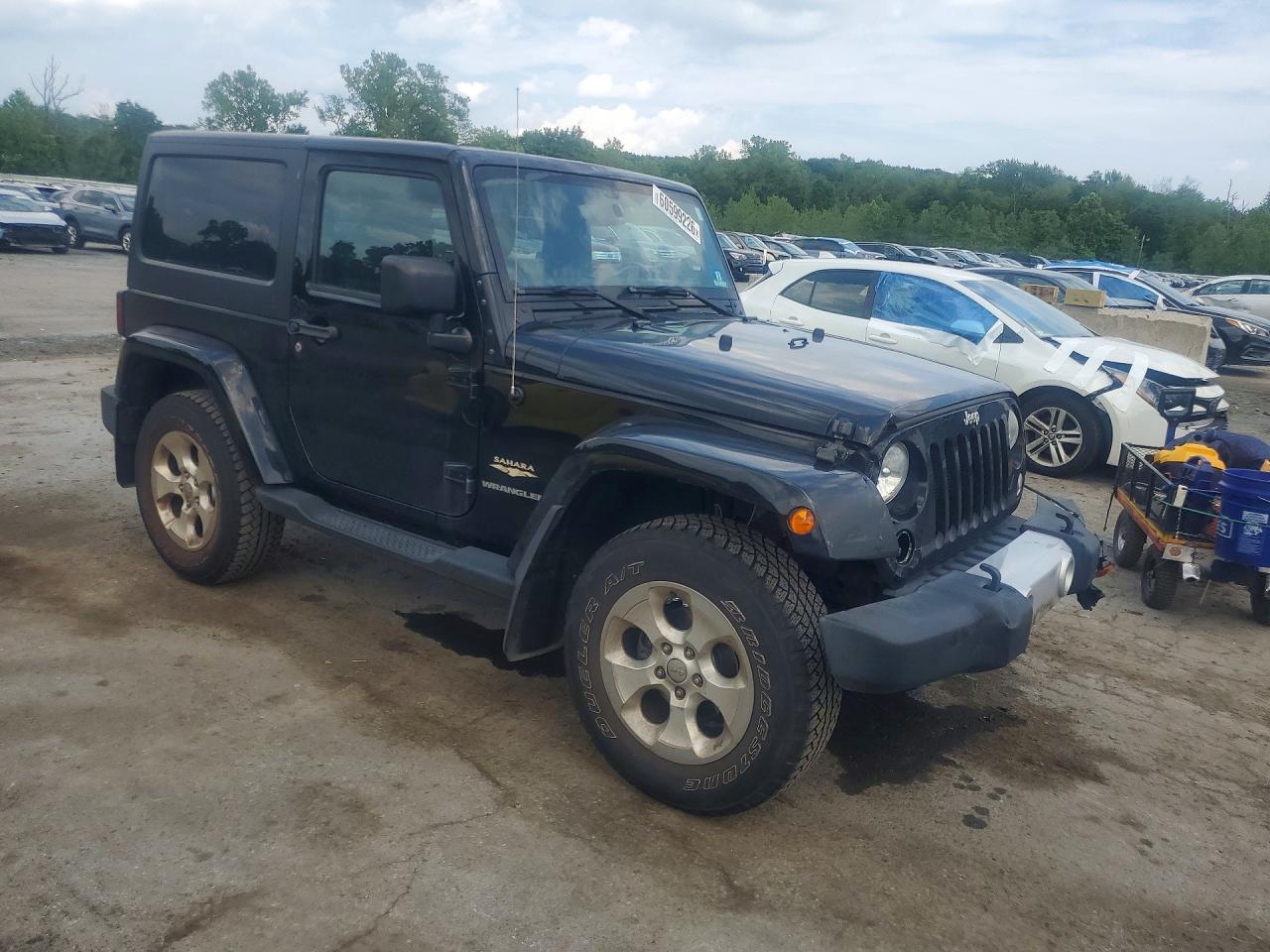 2014 Jeep Wrangler Sahara Black vin: 1C4GJWBG9EL290771