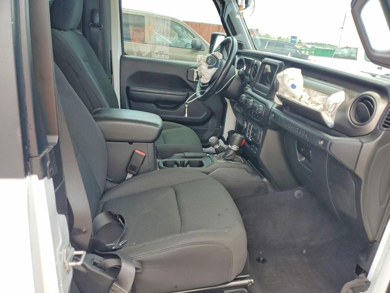 2021 Jeep Wrangler Sport White vin: 1C4GJXAN2MW691453