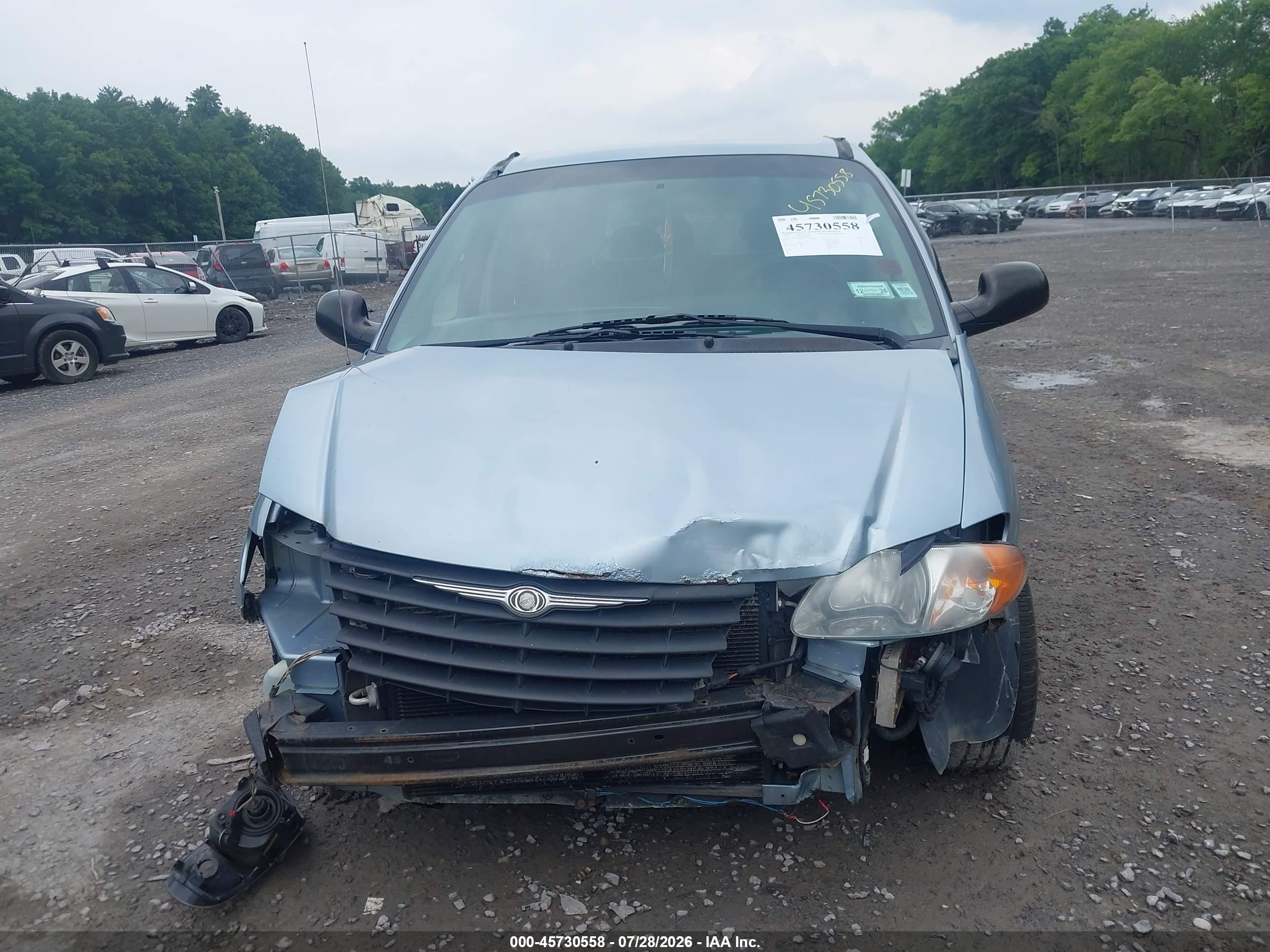 2005 Chrysler Town & Country Blue vin: 1C4GP45R05B282466