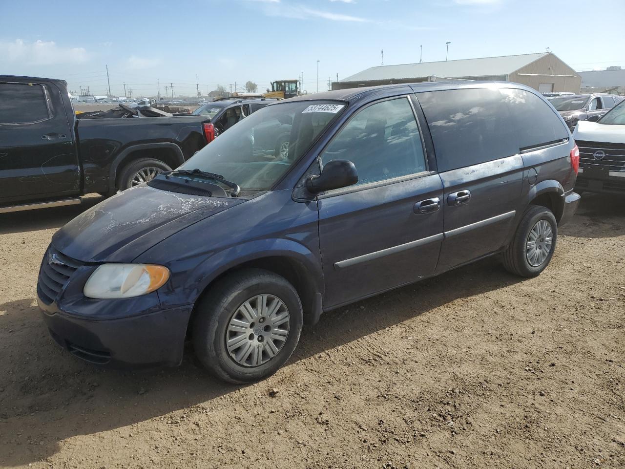 2005 Chrysler Town & Cntry Blue vin: 1C4GP45R35B392895