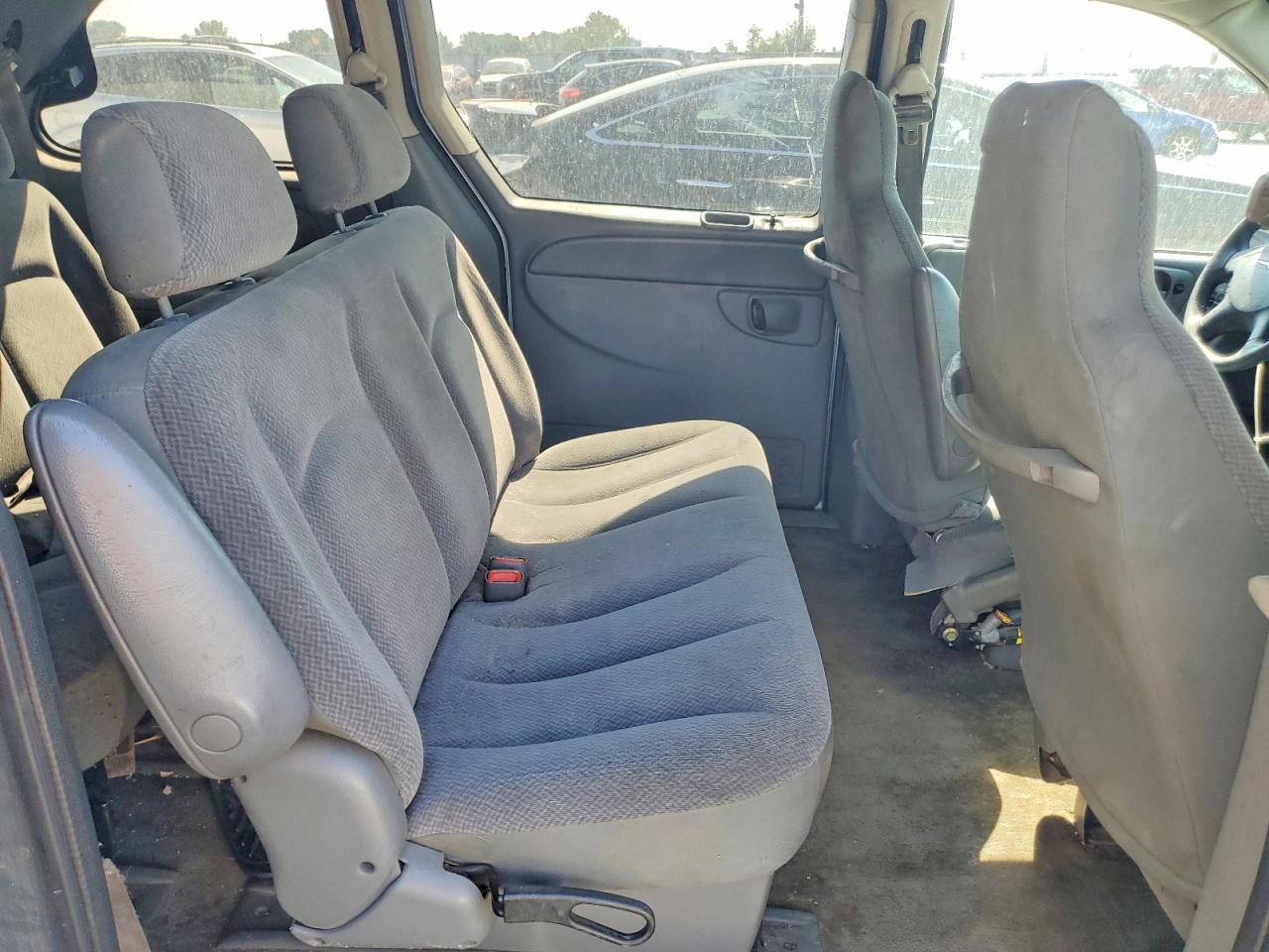 2005 Chrysler Town & Country Gray vin: 1C4GP45R75B263235