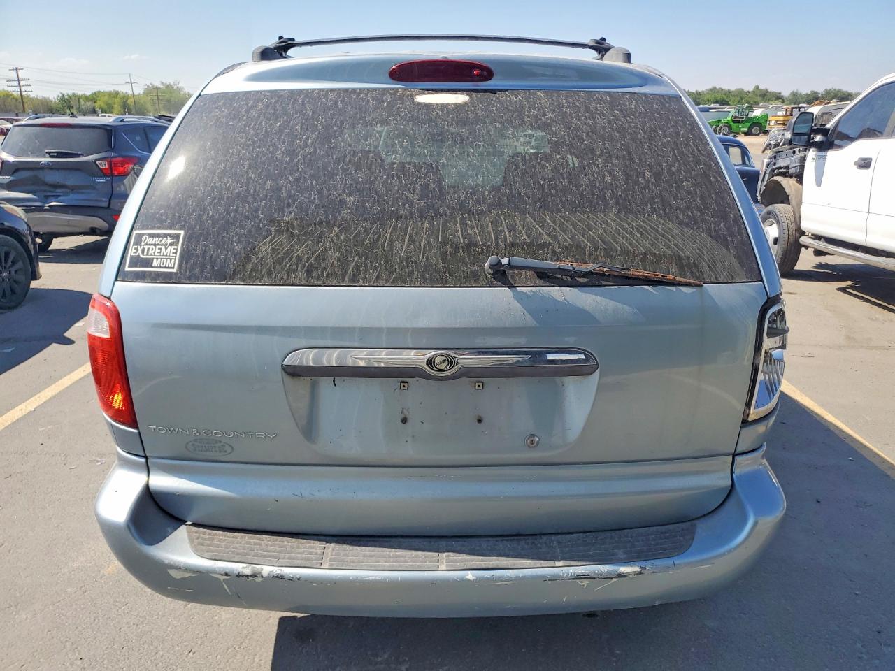 2005 Chrysler Town & Country Gray vin: 1C4GP45R75B263235