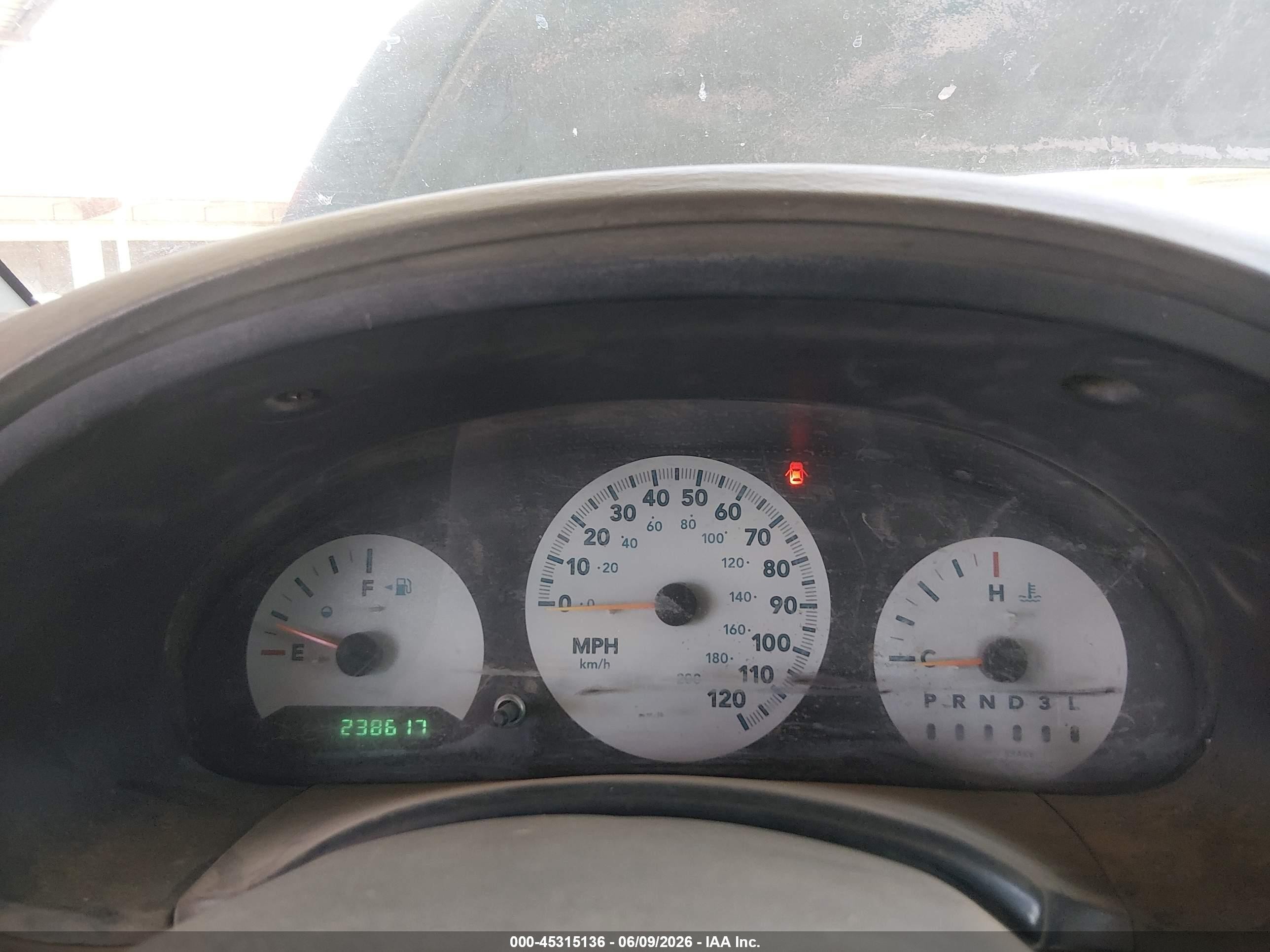2005 Chrysler Town & Country Blue vin: 1C4GP45R85B302057