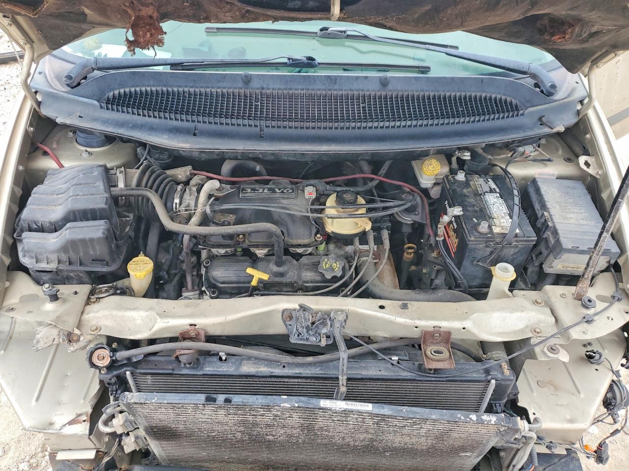2005 Chrysler Town & Country Gold vin: 1C4GP45R95B317649