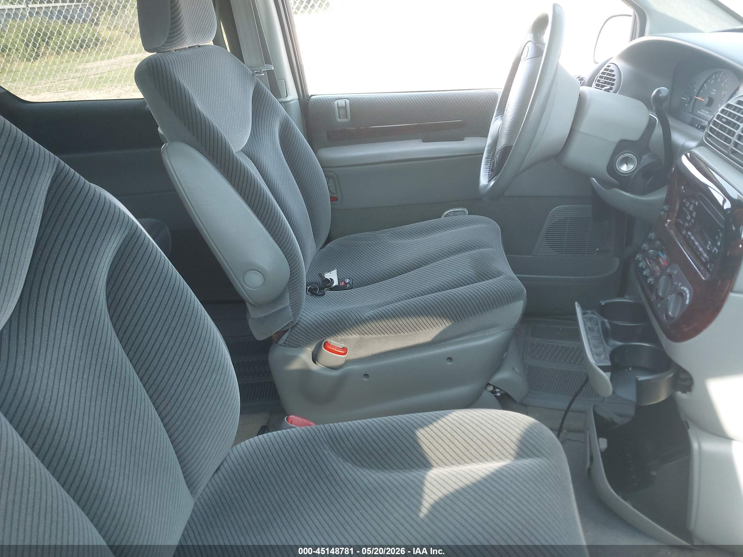 1997 Chrysler Town & Country Lx Gray vin: 1C4GP54L0VB414046