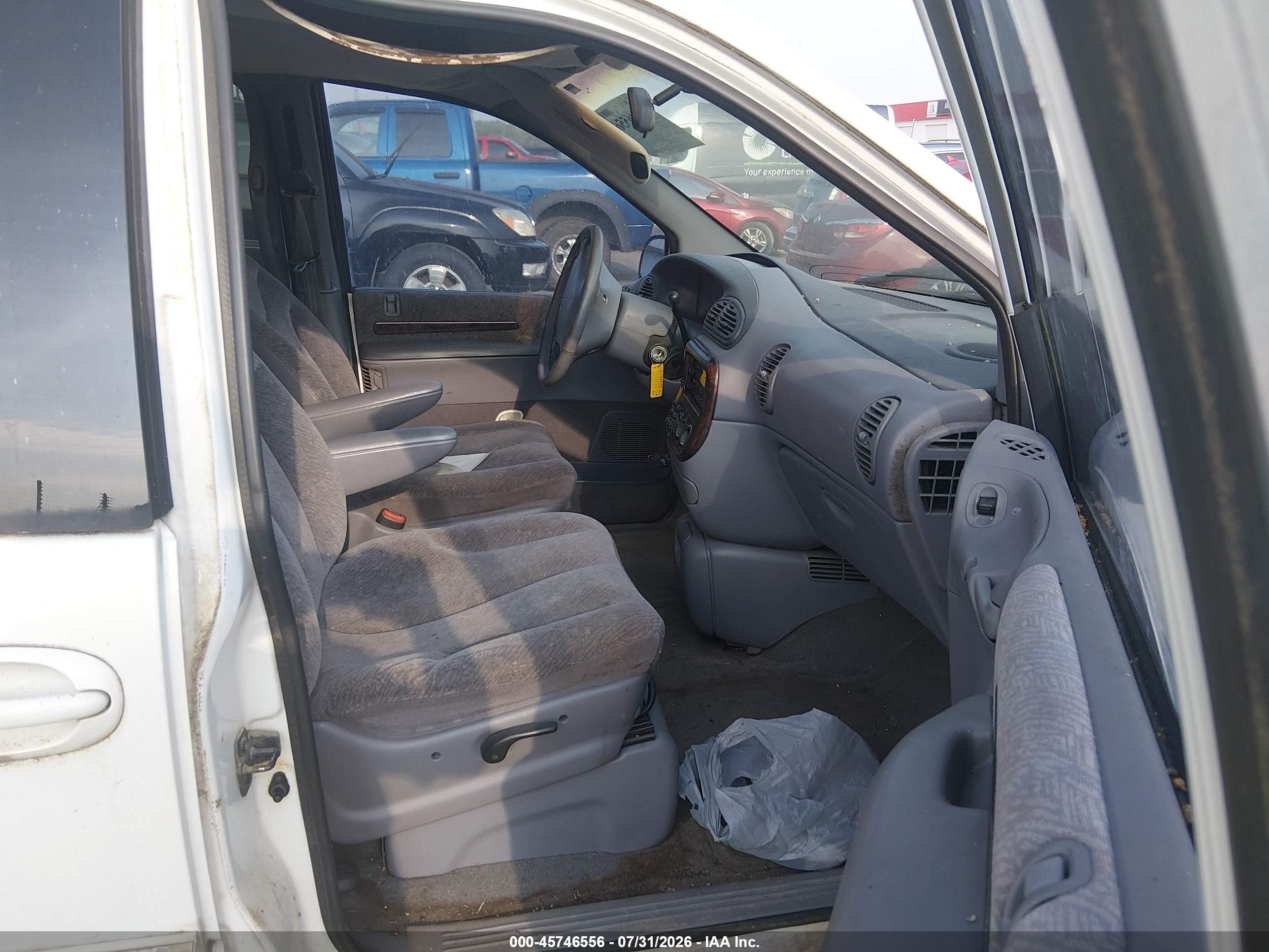 1998 Chrysler Town & Country Lx White vin: 1C4GP54L0WB698974