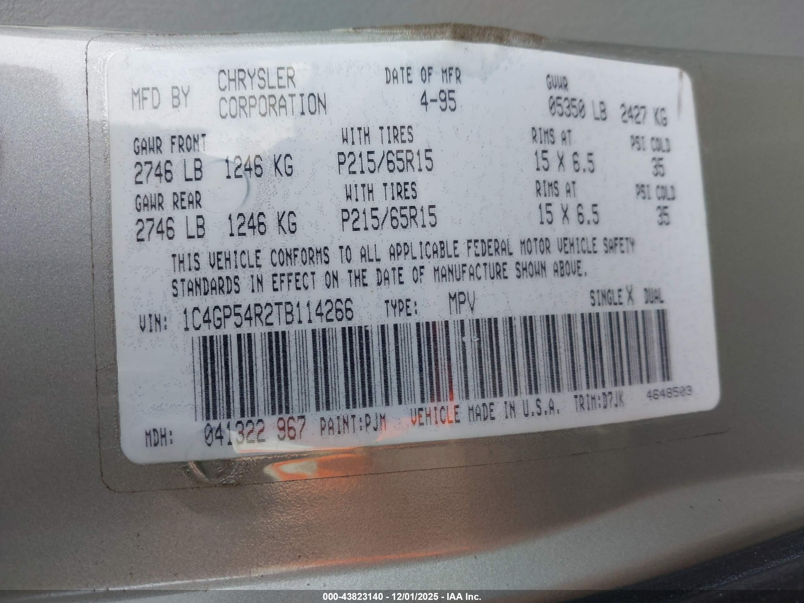 1996 Chrysler Town & Country   Silver vin: 1C4GP54R2TB114266