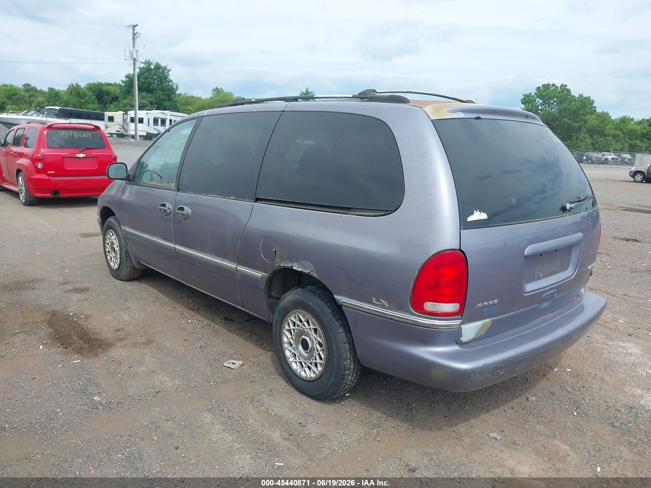 1997 Chrysler Town & Country Lx Серый vin: 1C4GP54RXVB436480