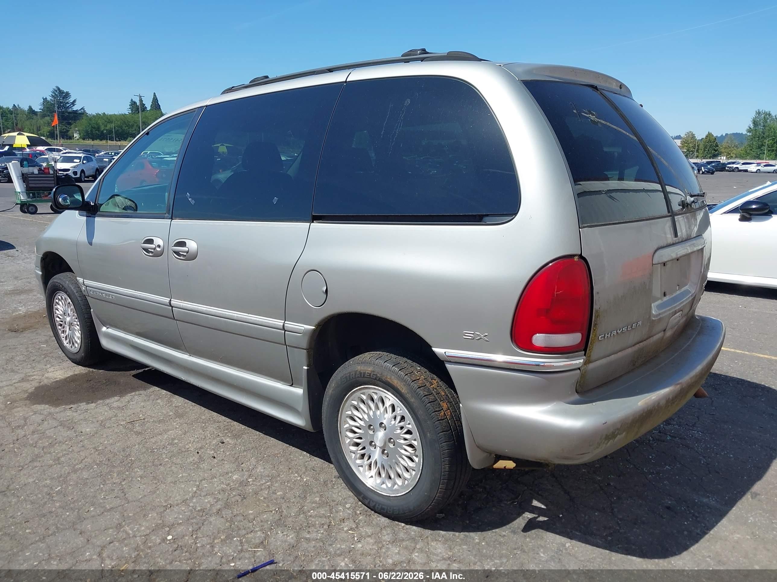 1997 Chrysler Town & Country Sx Серебряный vin: 1C4GP55L1VB314505