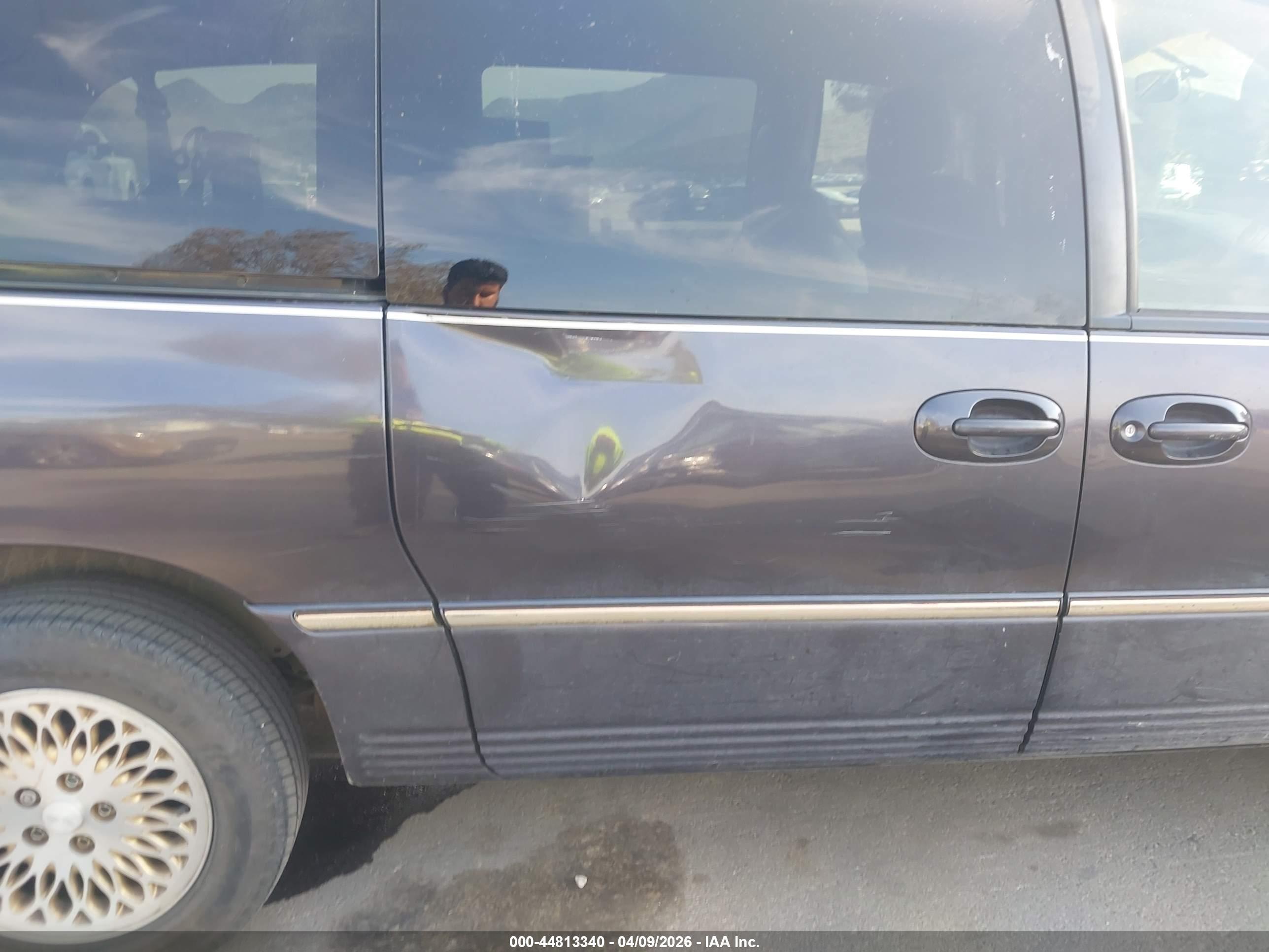 1996 Chrysler Town & Country Lxi Фиолетовый vin: 1C4GP64L1TB215333