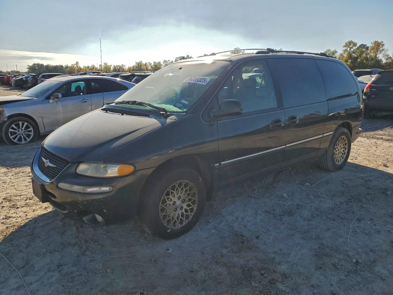 1998 Chrysler Town & Country Lxi Black vin: 1C4GP64L1WB516656