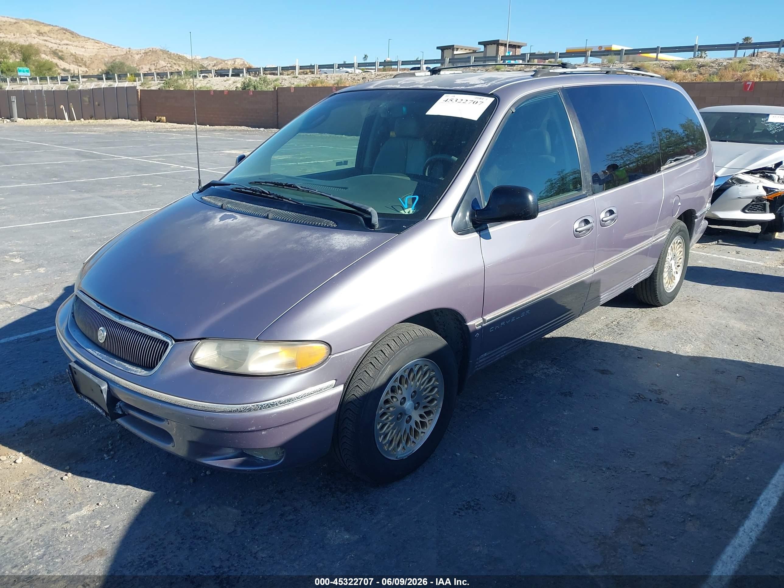 1996 Chrysler Town & Country Lxi Silver vin: 1C4GP64L4TB364626