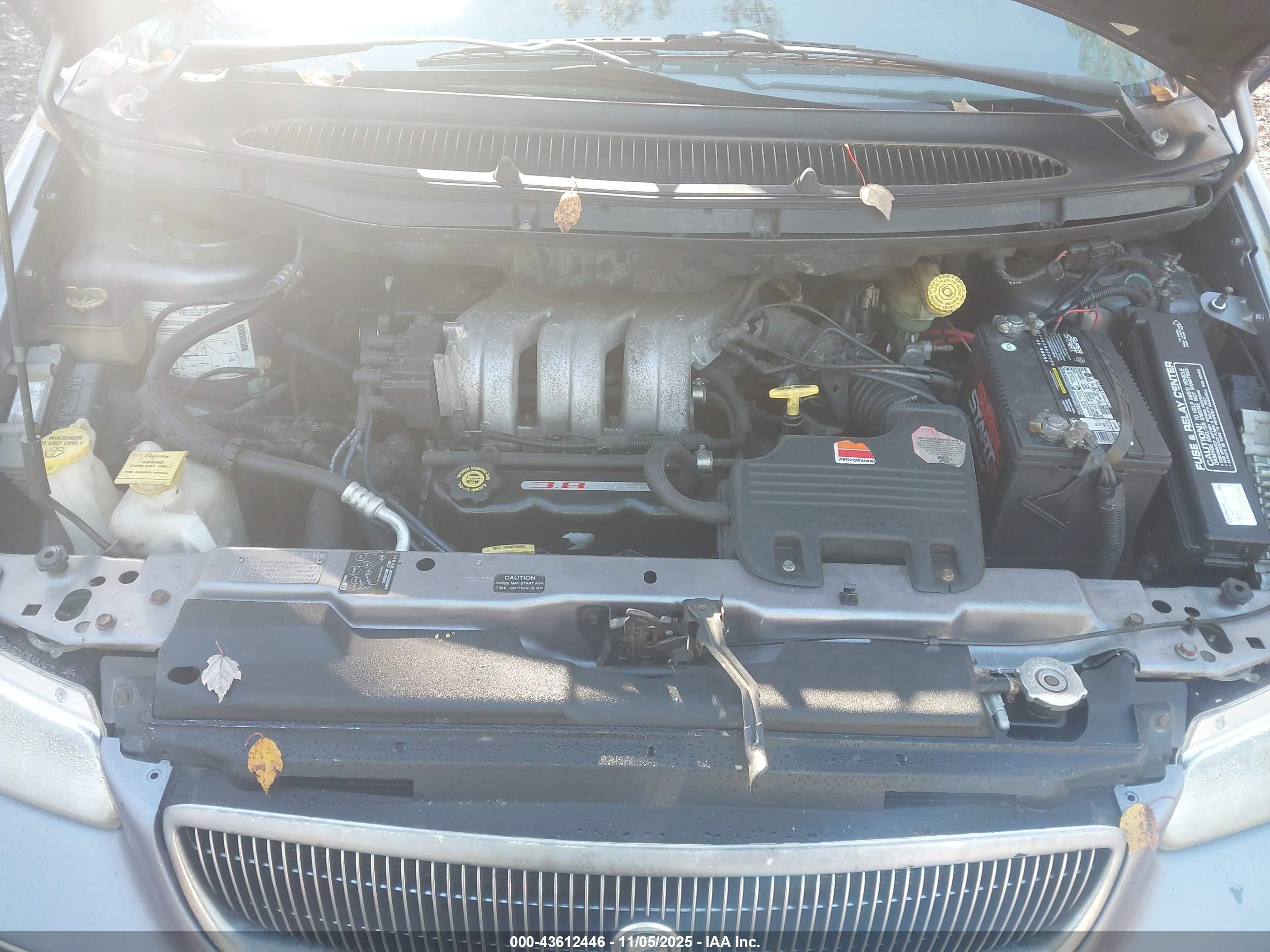1997 Chrysler Town & Country Lxi Purple vin: 1C4GP64L4VB246739