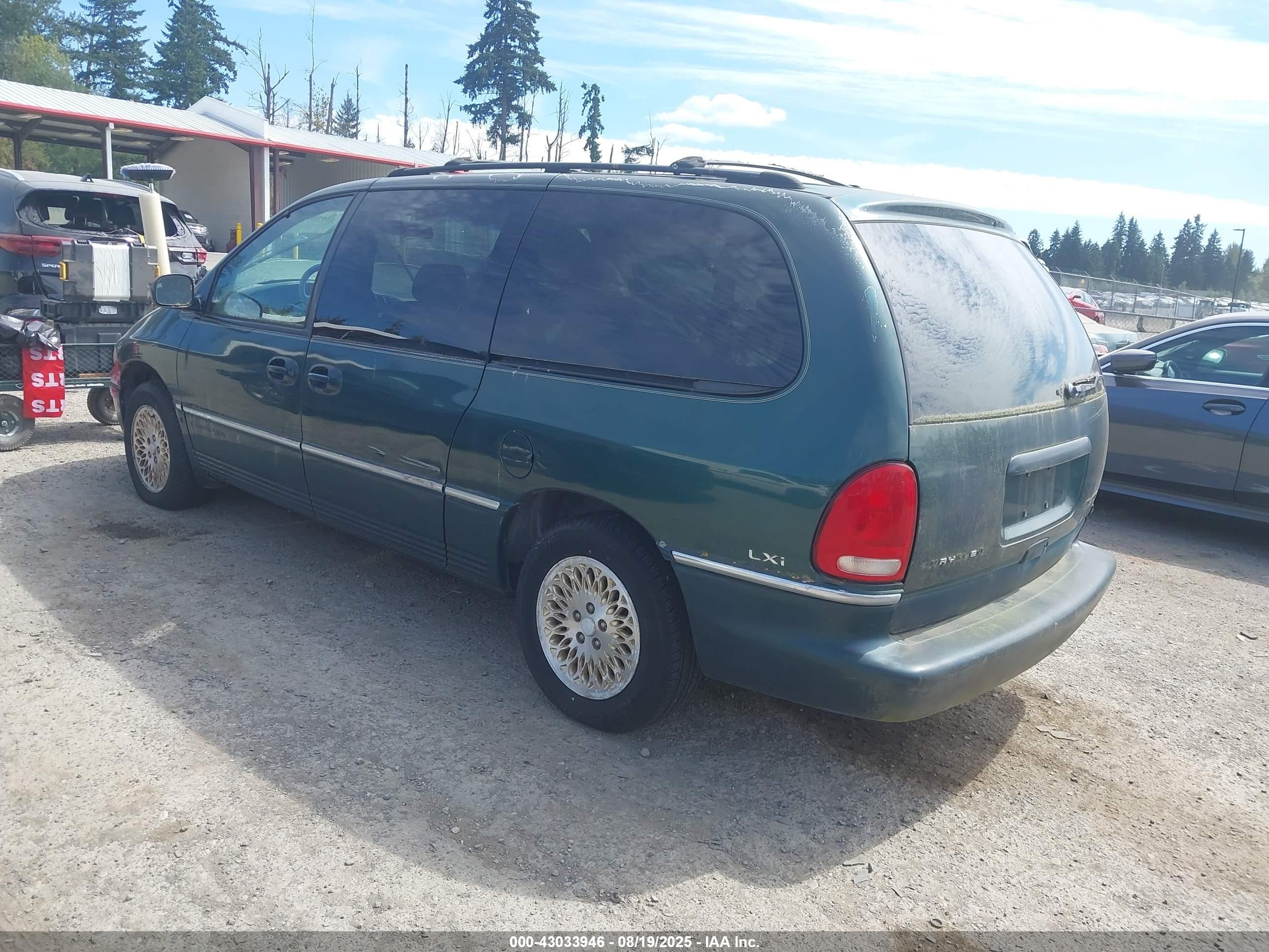 1997 Chrysler Town & Country Lxi Зеленый vin: 1C4GP64L4VB476653
