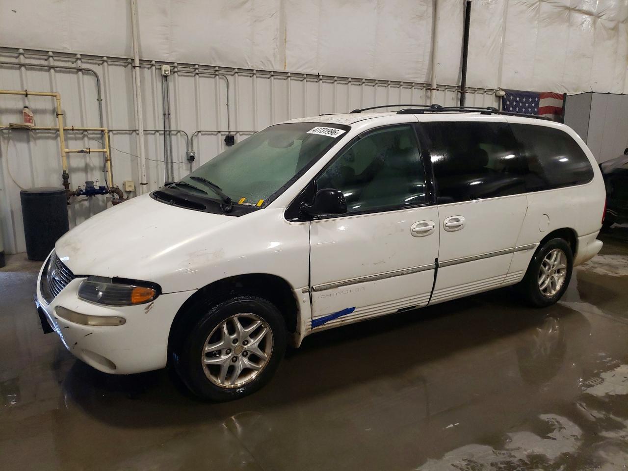 1998 Chrysler Town & Country Lxi White vin: 1C4GP64L4WB657625