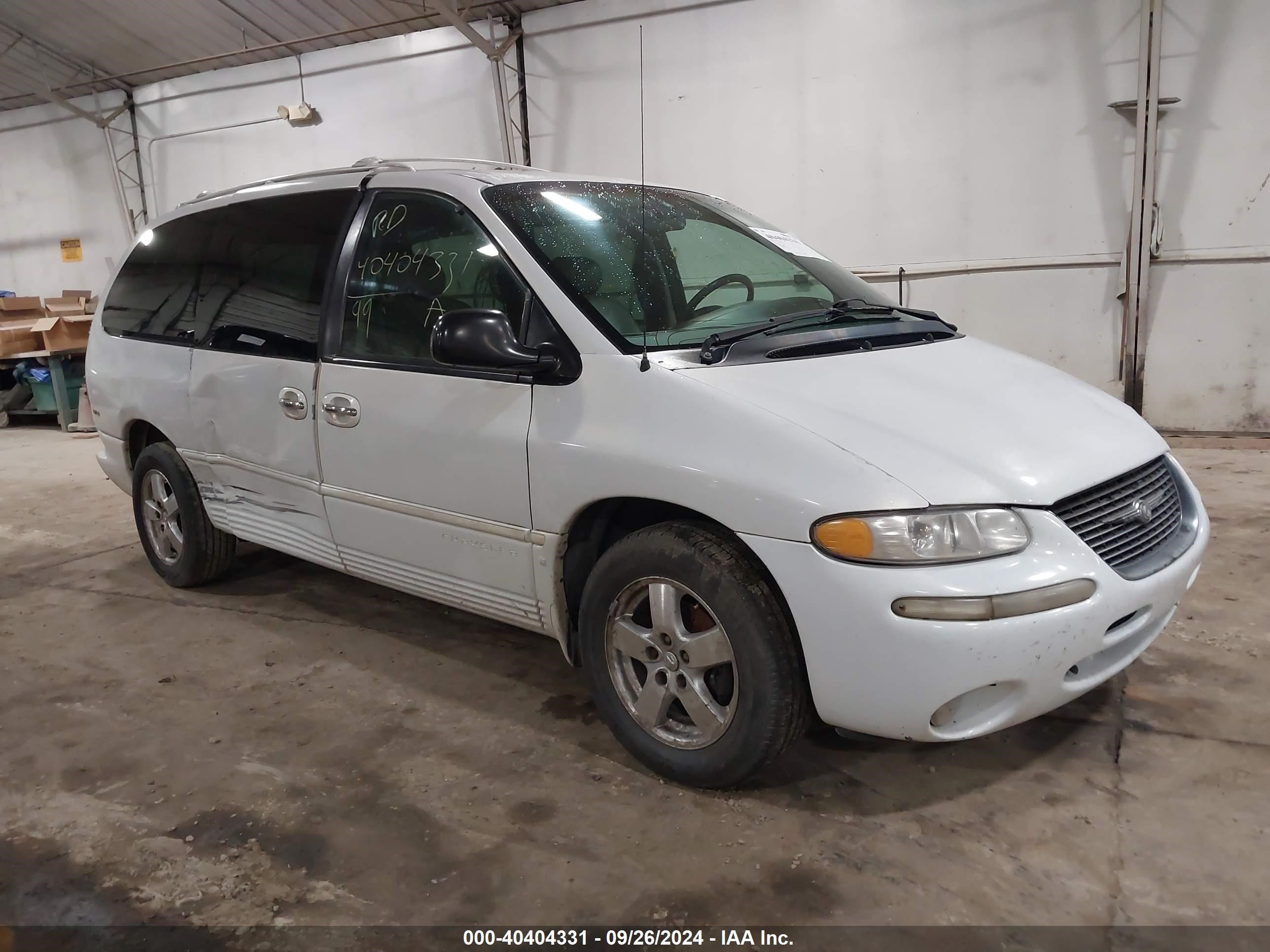 1C4GP64L4XB557929 — 1999 CHRYSLER TOWN & COUNTRY | AutoHelperBot