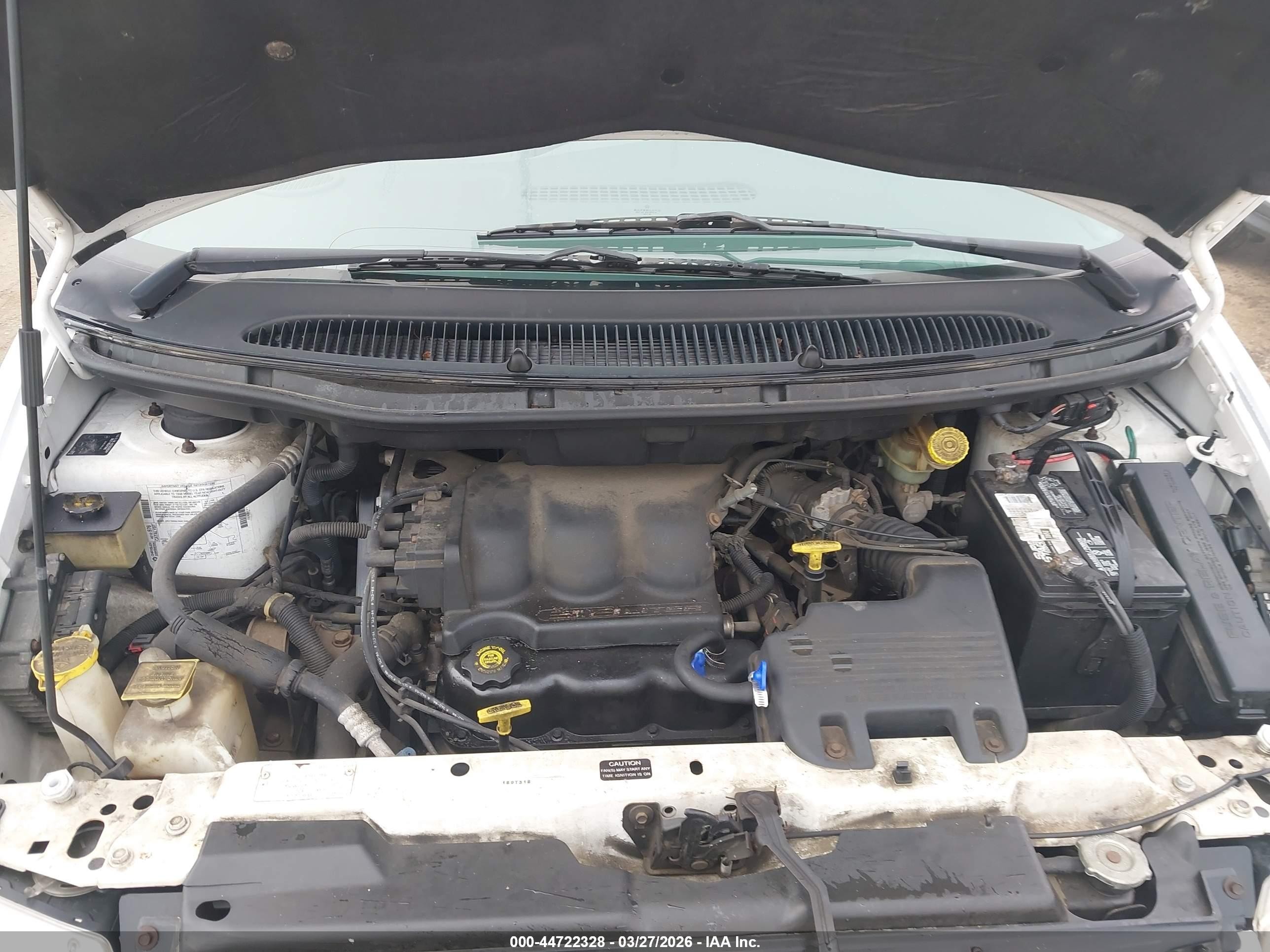 1996 Chrysler Town & Country Lxi White vin: 1C4GP64L5TB159641