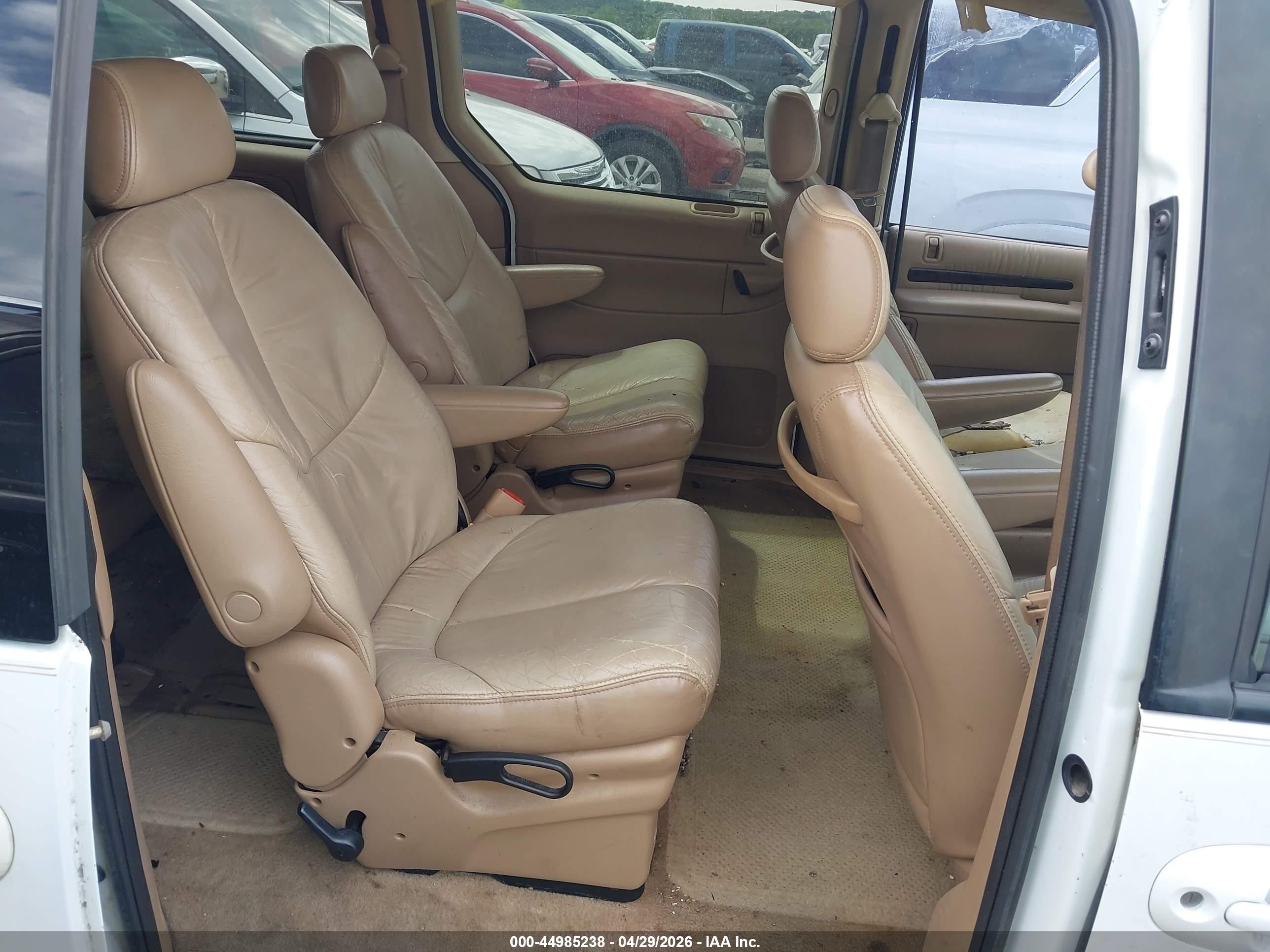 1997 Chrysler Town & Country Lxi White vin: 1C4GP64L5VB470814