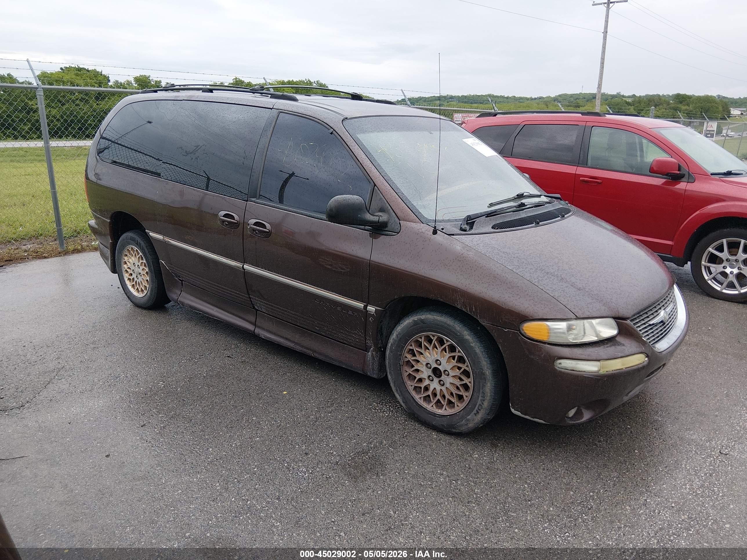1998 Chrysler Town & Country Lxi Brown vin: 1C4GP64L5WB667466