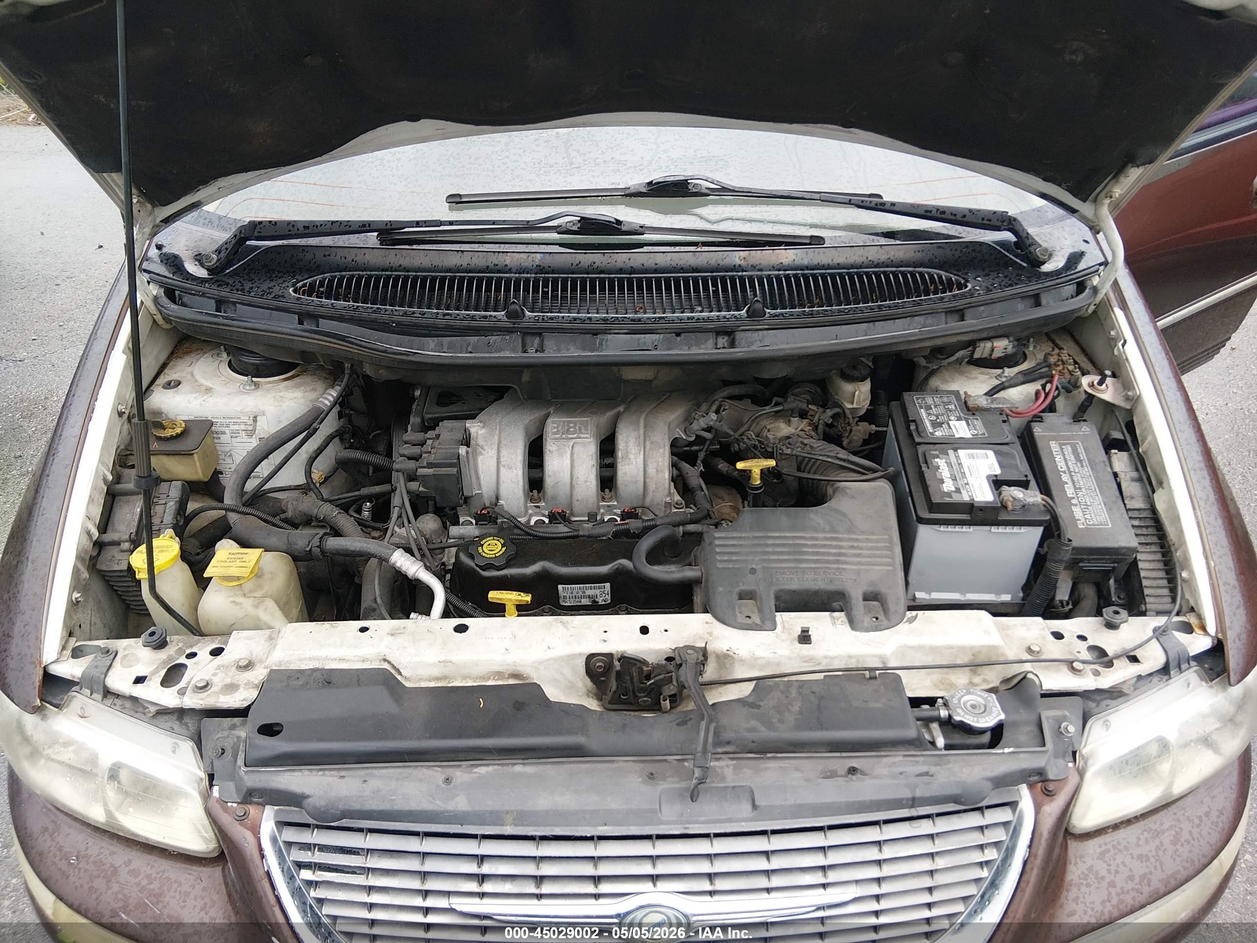 1998 Chrysler Town & Country Lxi Brown vin: 1C4GP64L5WB667466