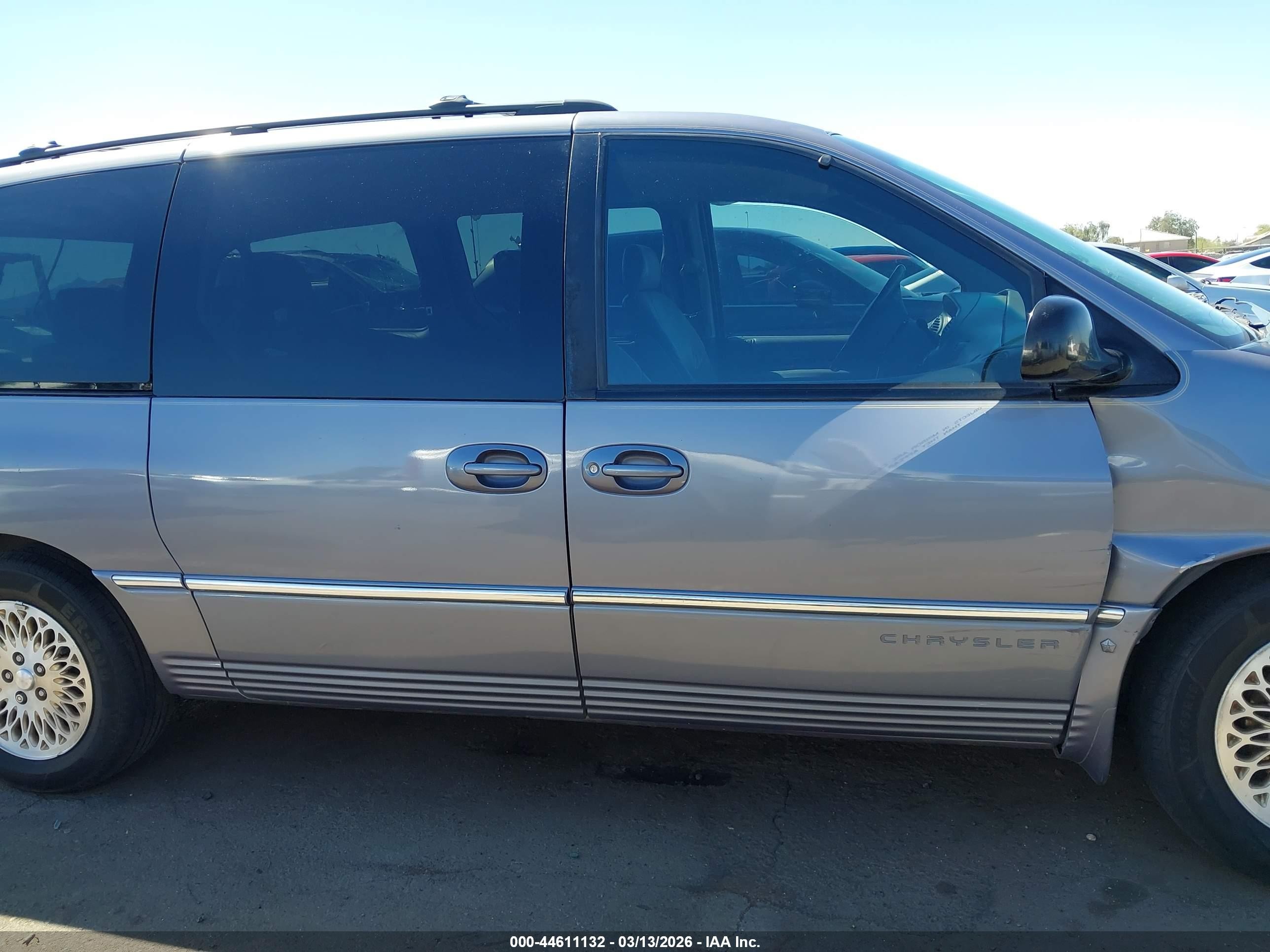 1997 Chrysler Town & Country Lxi Light Blue vin: 1C4GP64L7VB343451