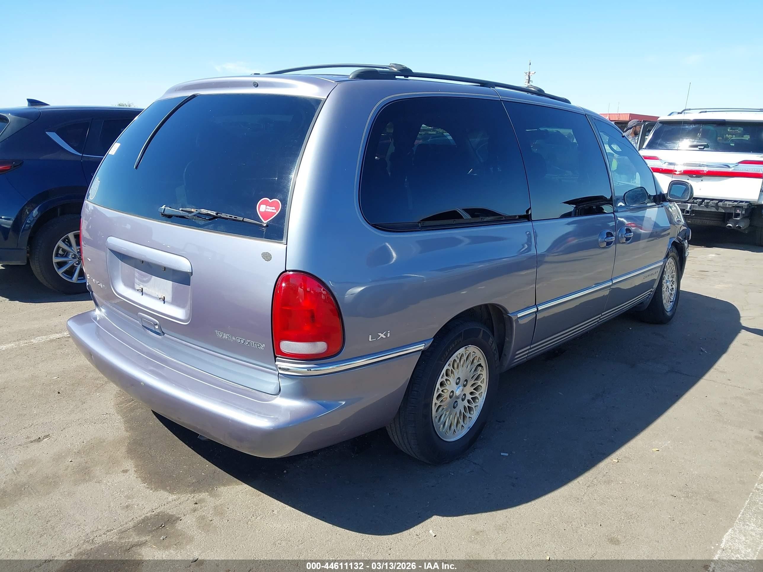 1997 Chrysler Town & Country Lxi Light Blue vin: 1C4GP64L7VB343451