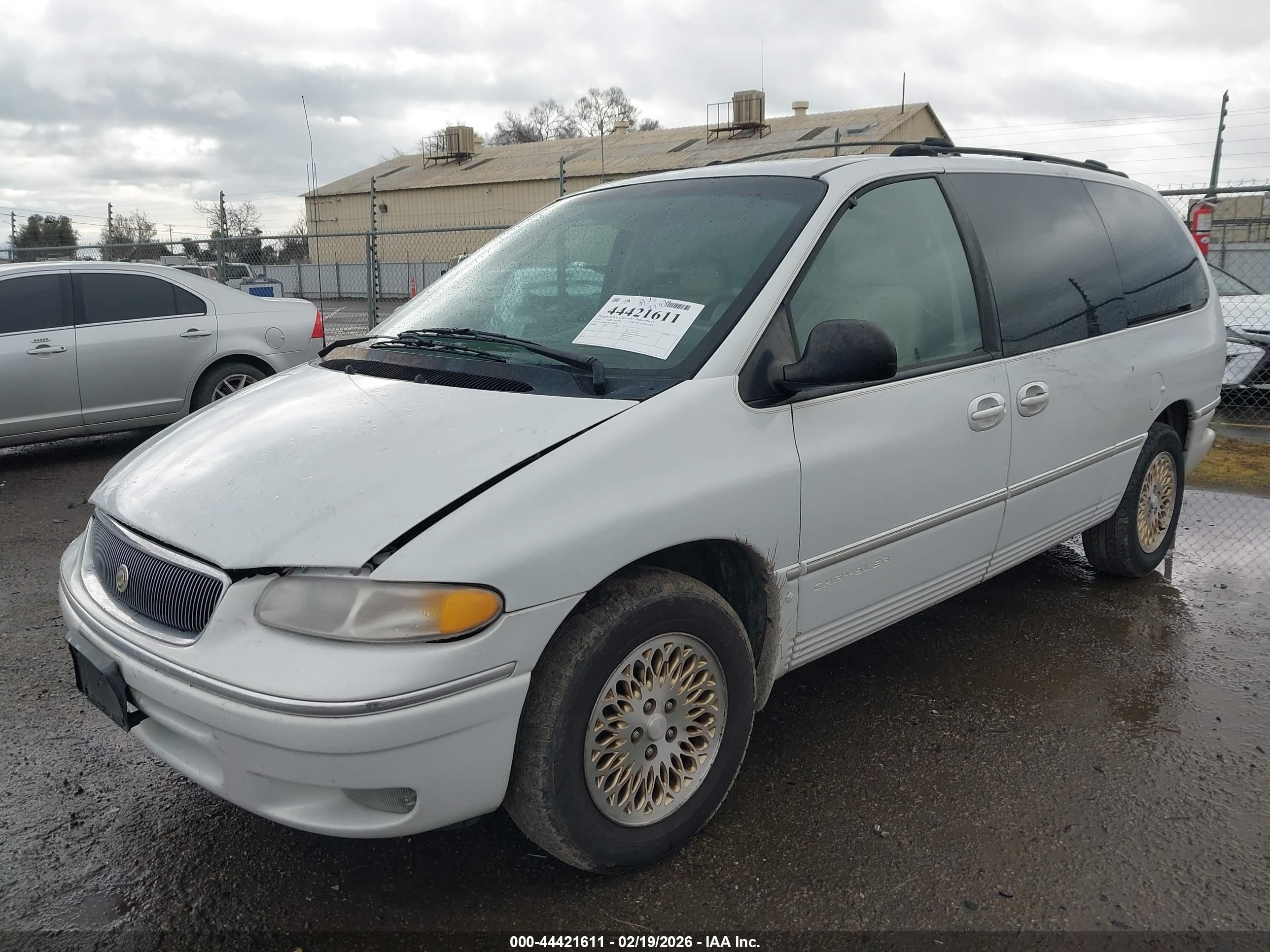 1997 Chrysler Town & Country Lxi White vin: 1C4GP64L9VB406470