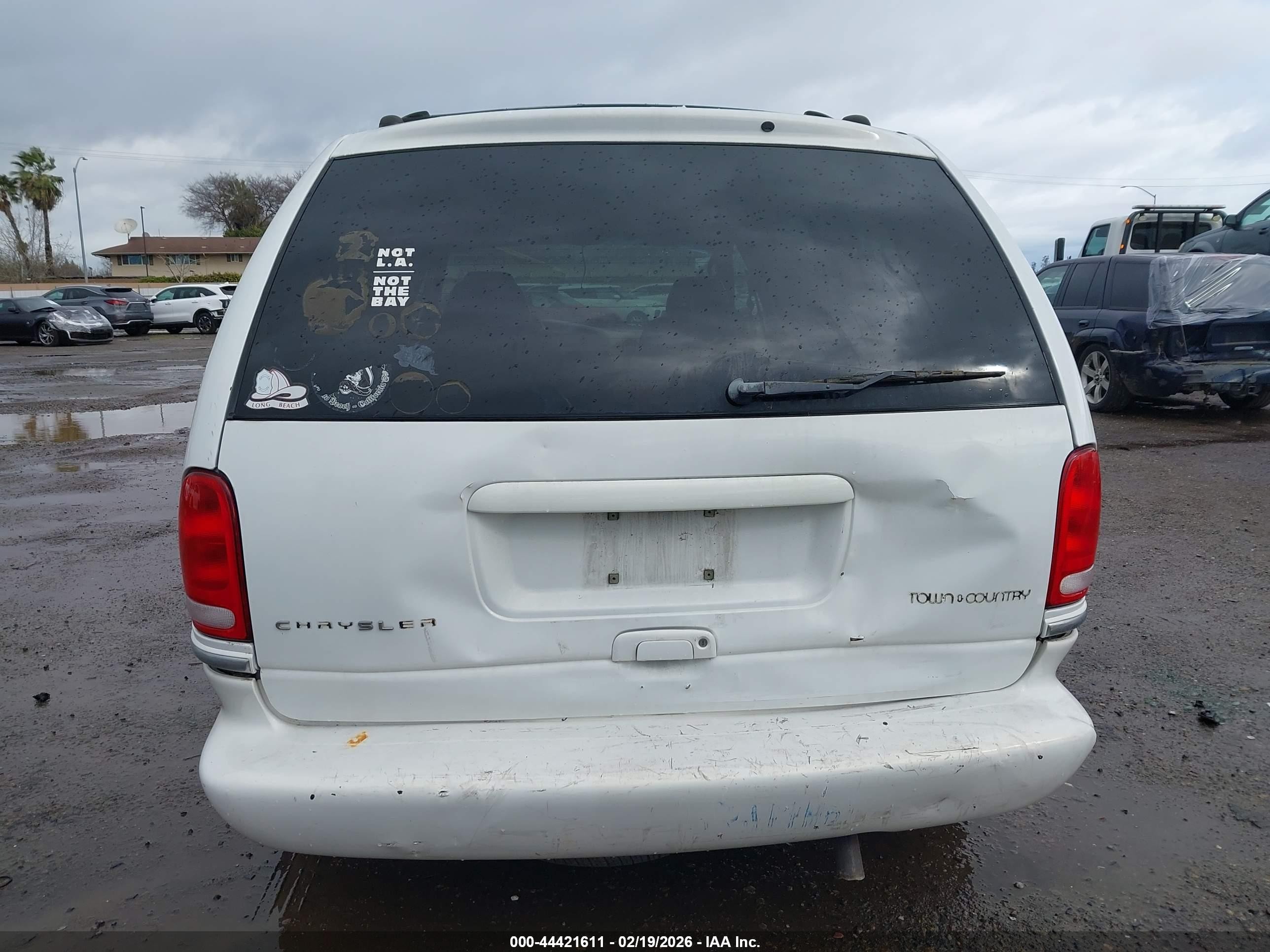 1997 Chrysler Town & Country Lxi White vin: 1C4GP64L9VB406470