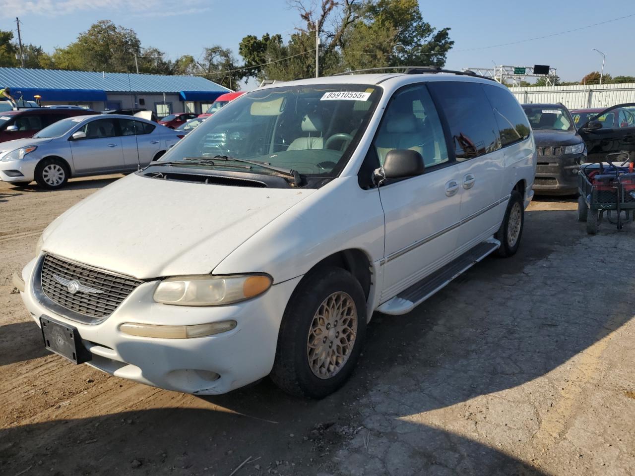 1998 Chrysler Town & Country Lxi Белый vin: 1C4GP64LXWB594126