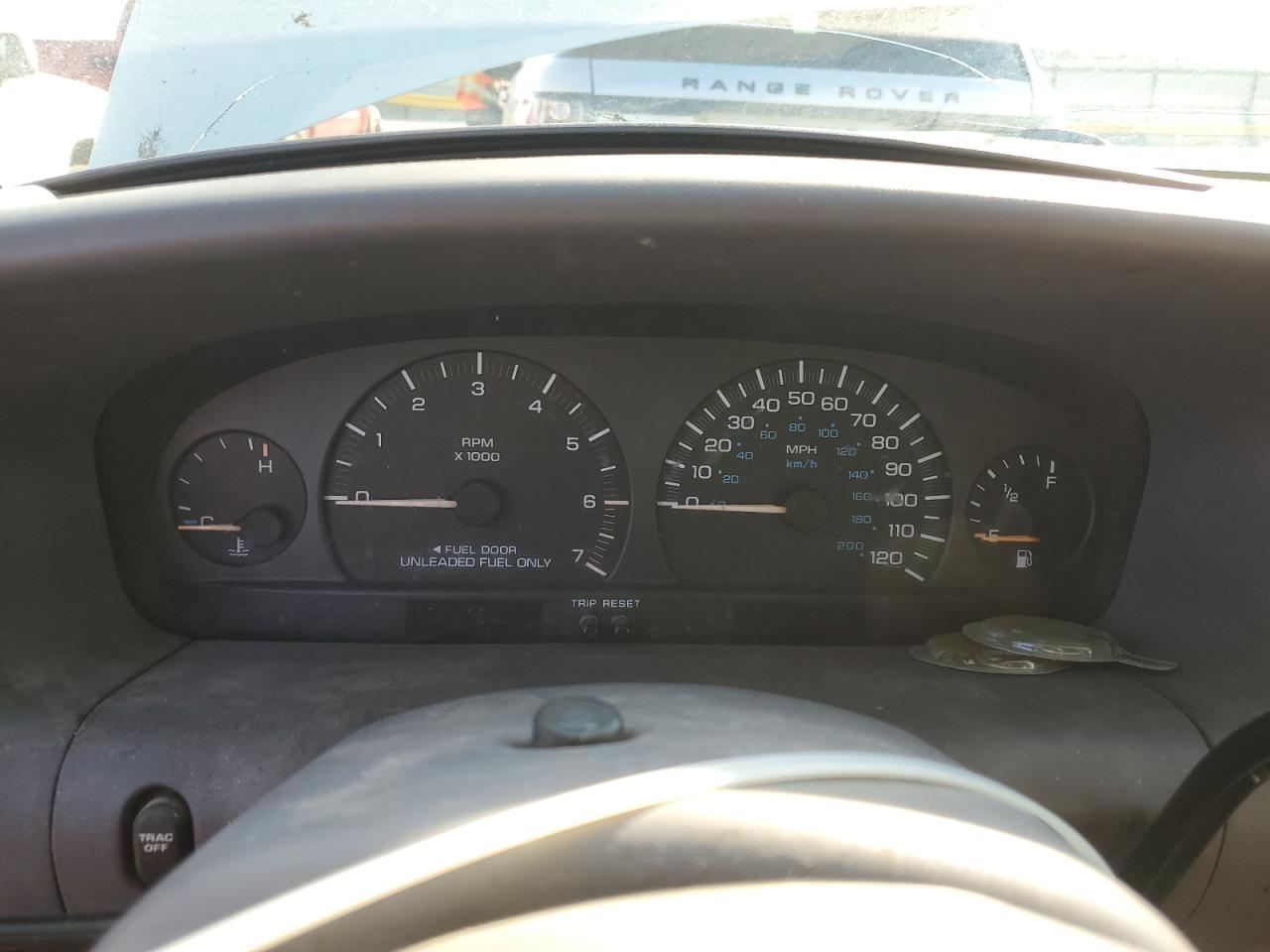 1998 Chrysler Town & Country Lxi White vin: 1C4GP64LXWB594126