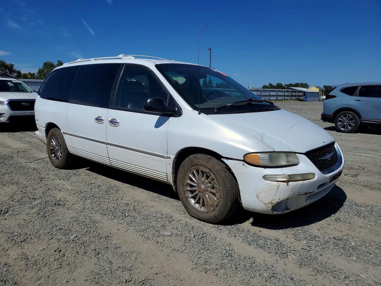 2000 Chrysler Town & Country Limited Белый vin: 1C4GT64L9YB581723