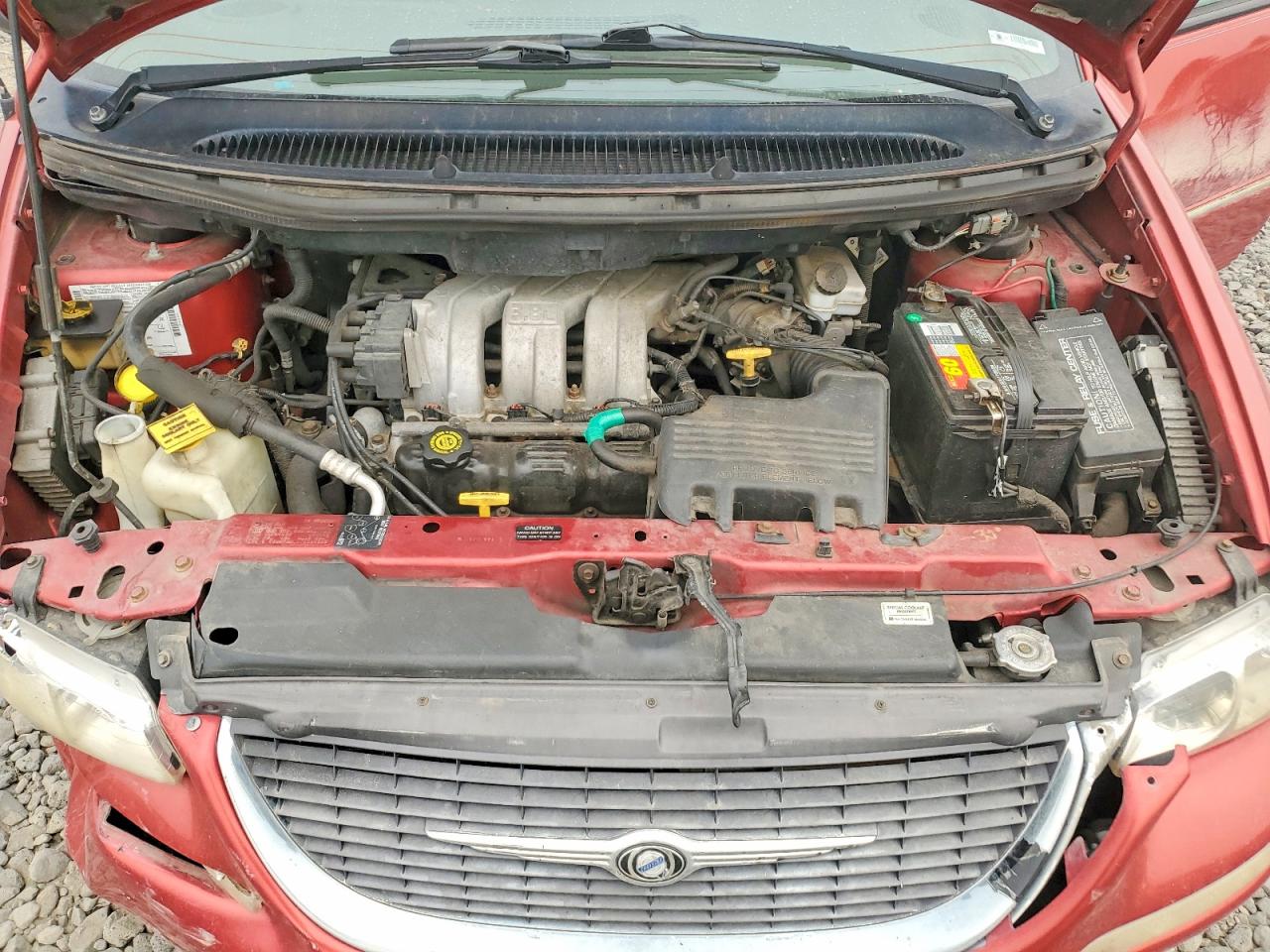 2000 Chrysler Town & Country Limited Red vin: 1C4GT64LXYB689543